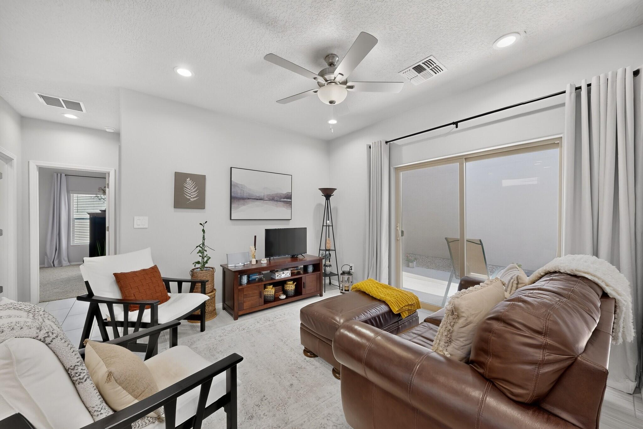 1674 Tierra Verde Loop NW