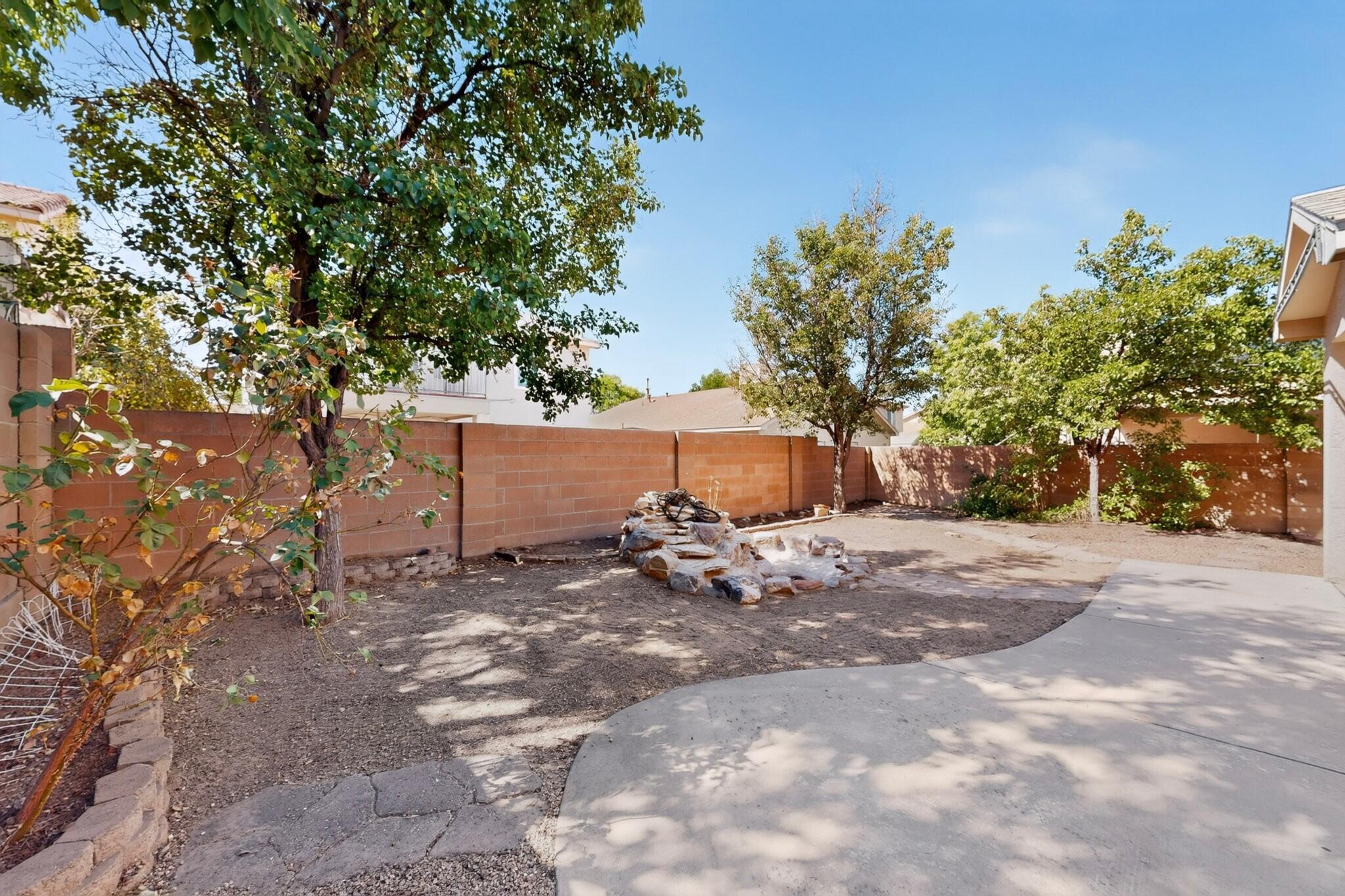7112 Red Hawk Road NE