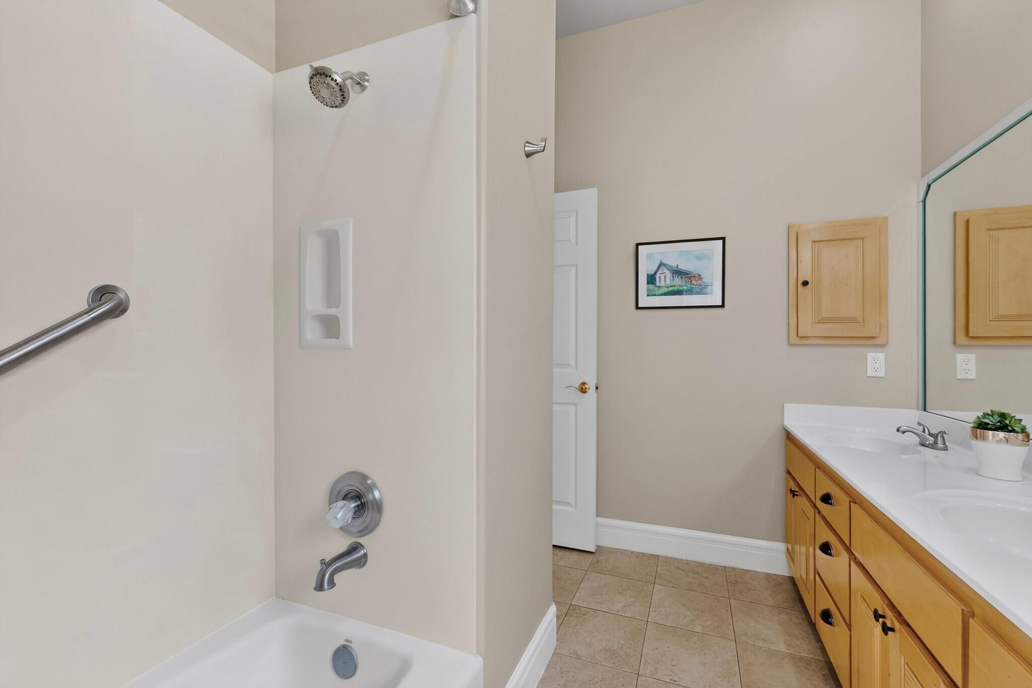 6135 Purple Aster Lane NE