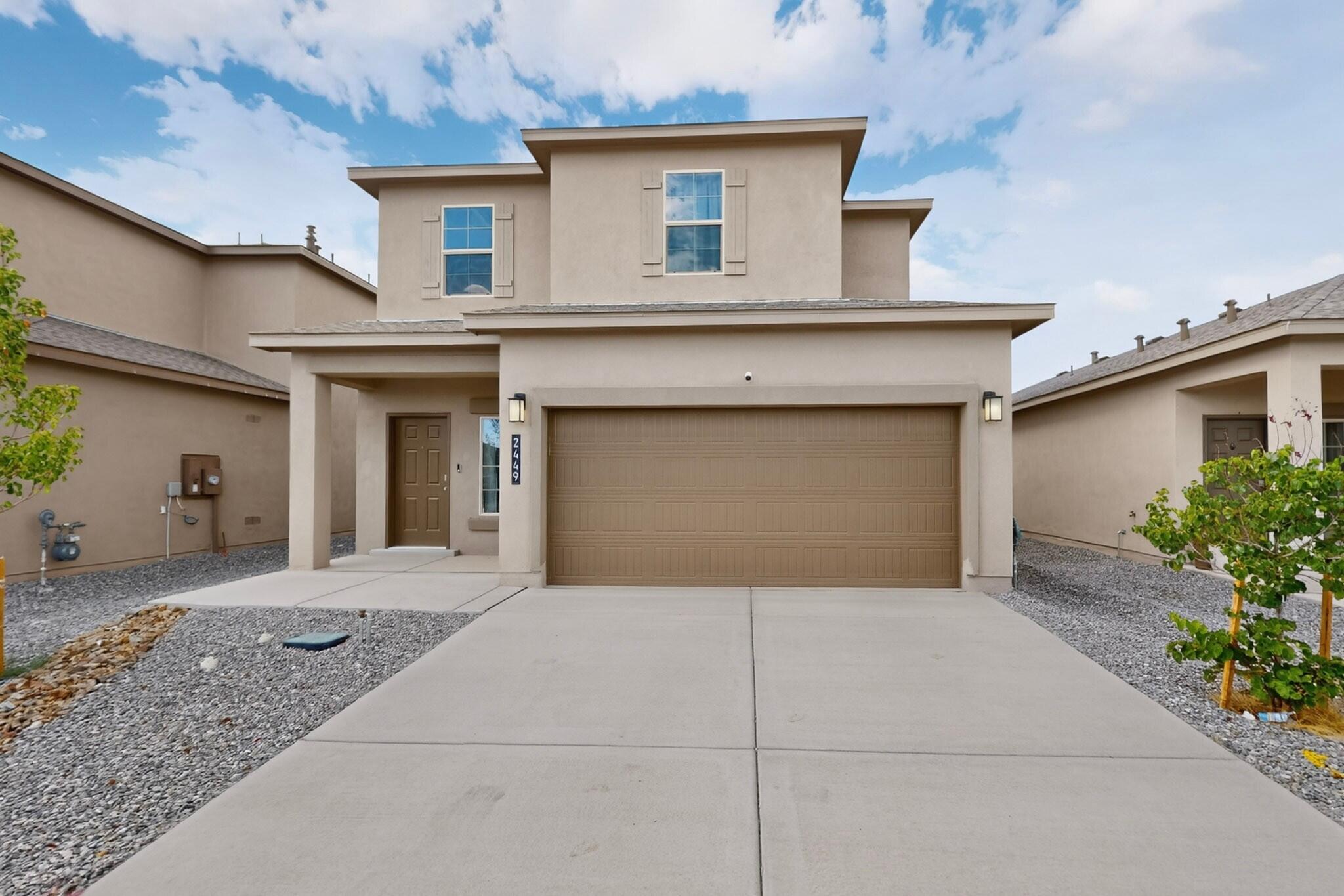 2449 Balcomie Road NE