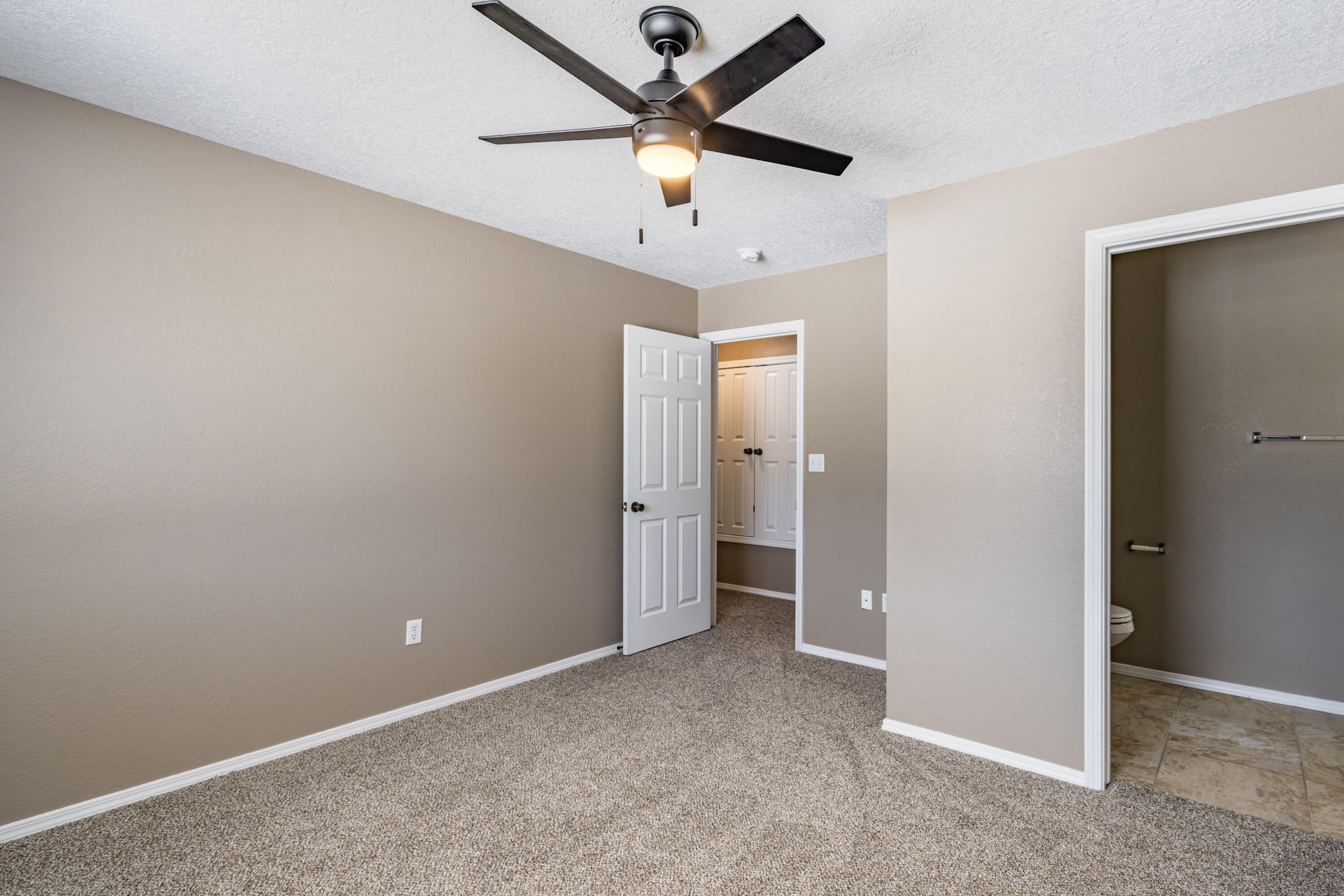 4701 Morris Street NE 503