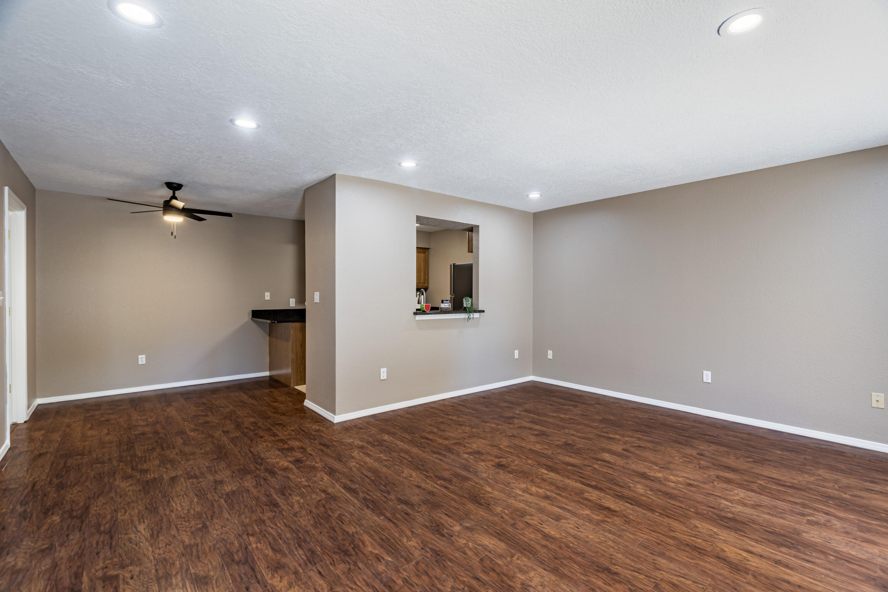 4701 Morris Street NE 503