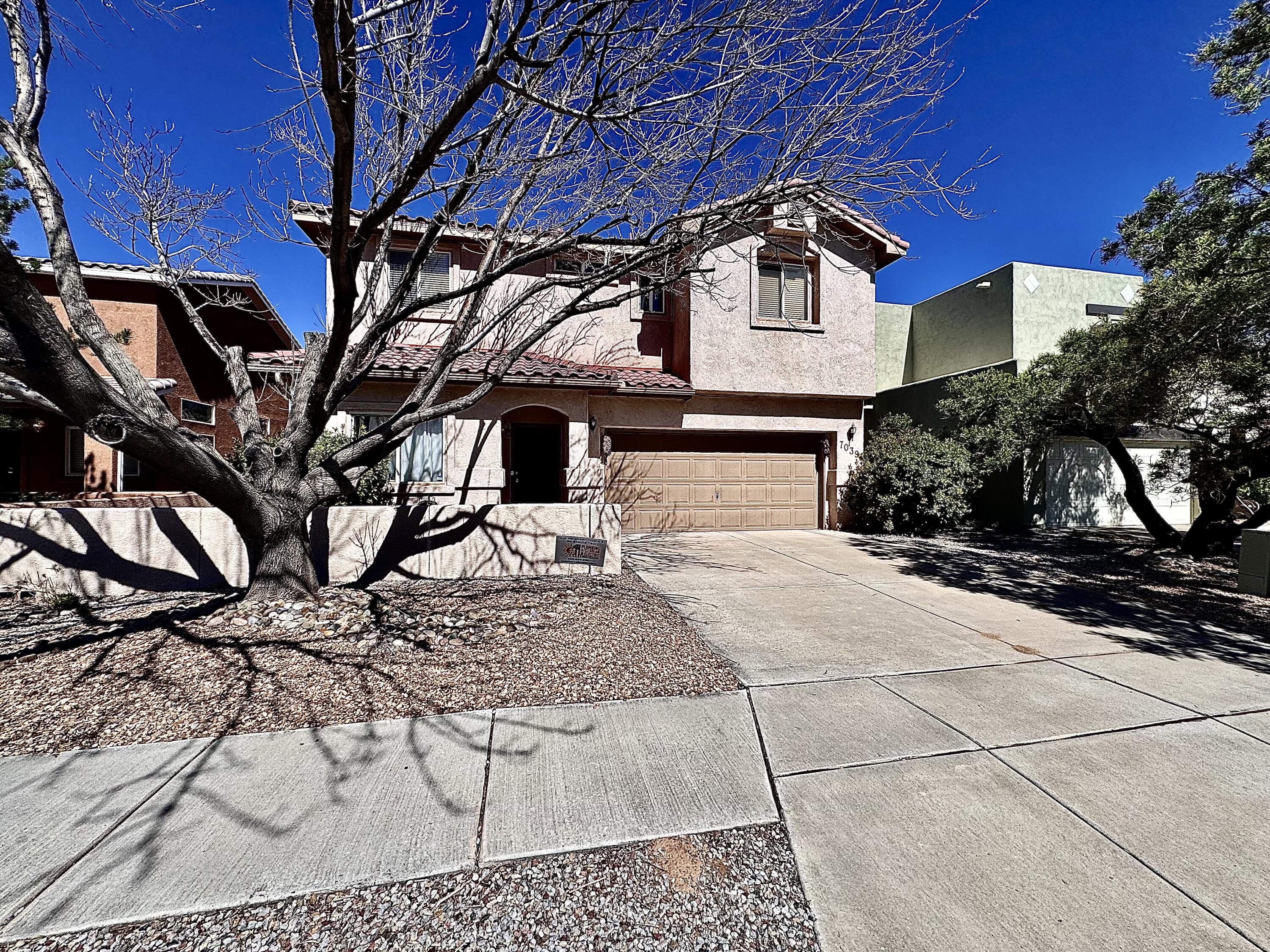 7039 Casa Elena Drive NE
