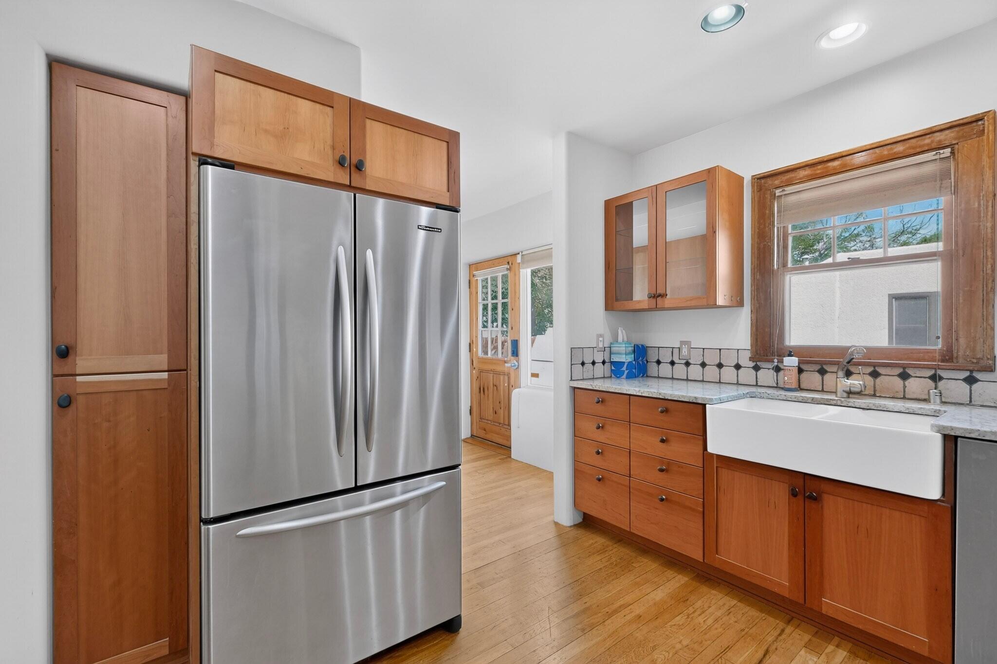 315 Solano Drive NE