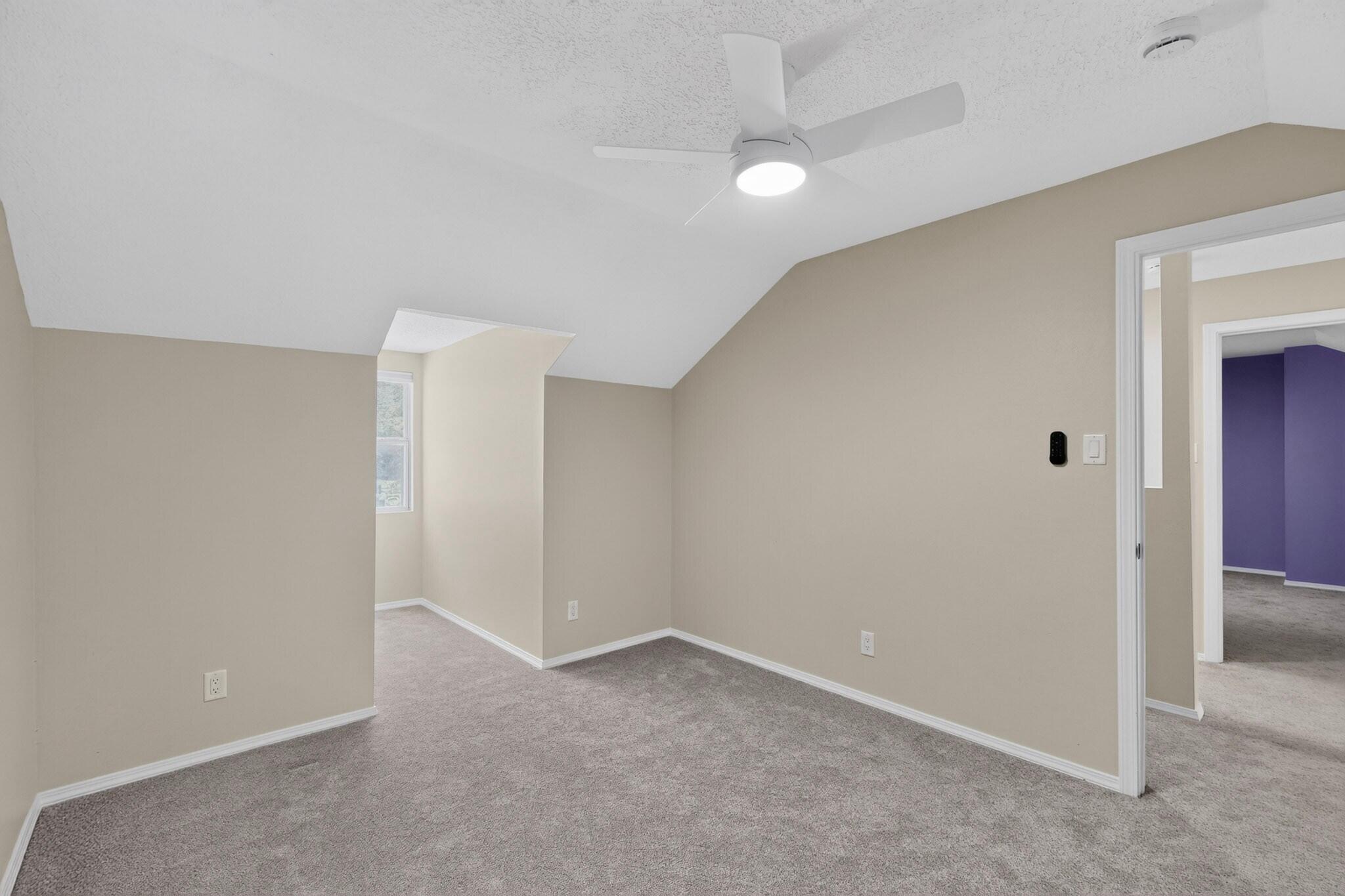 122 Valencia Road