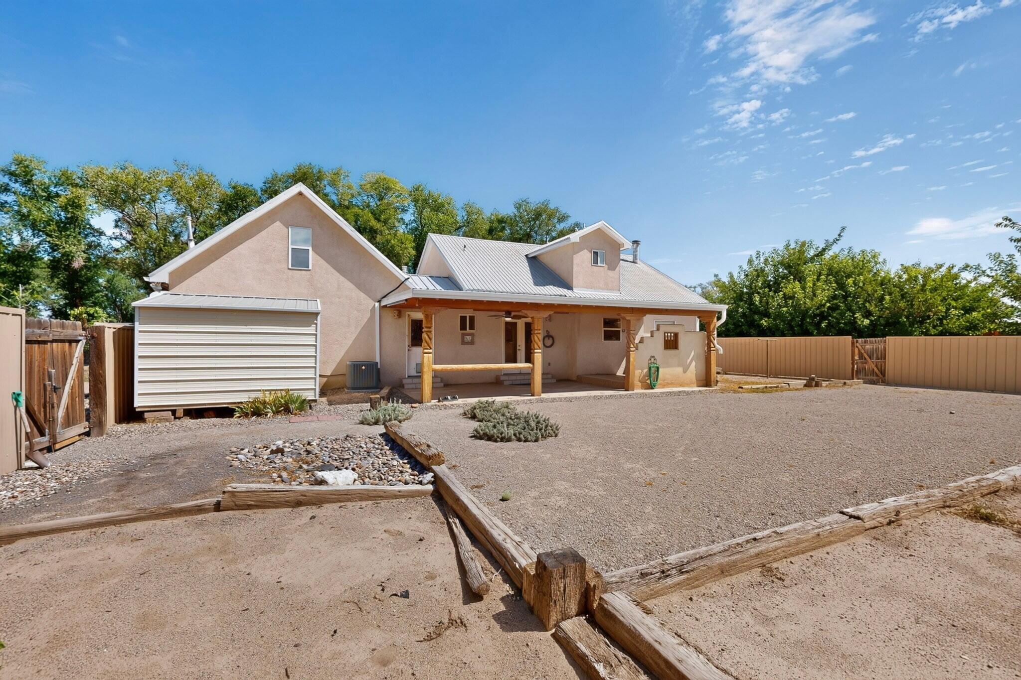 122 Valencia Road