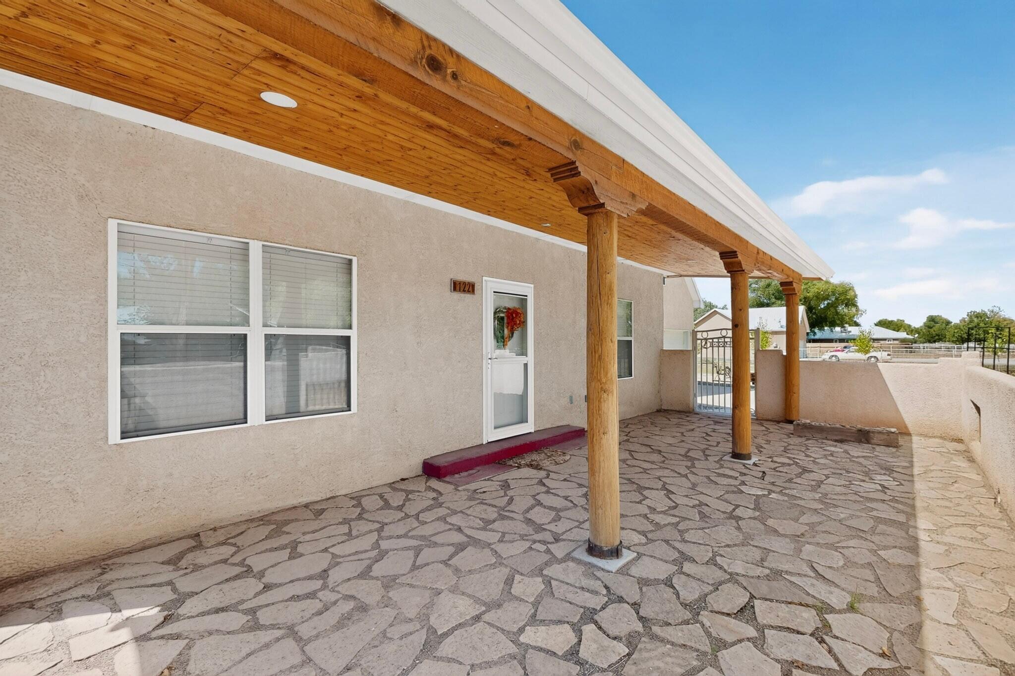 122 Valencia Road