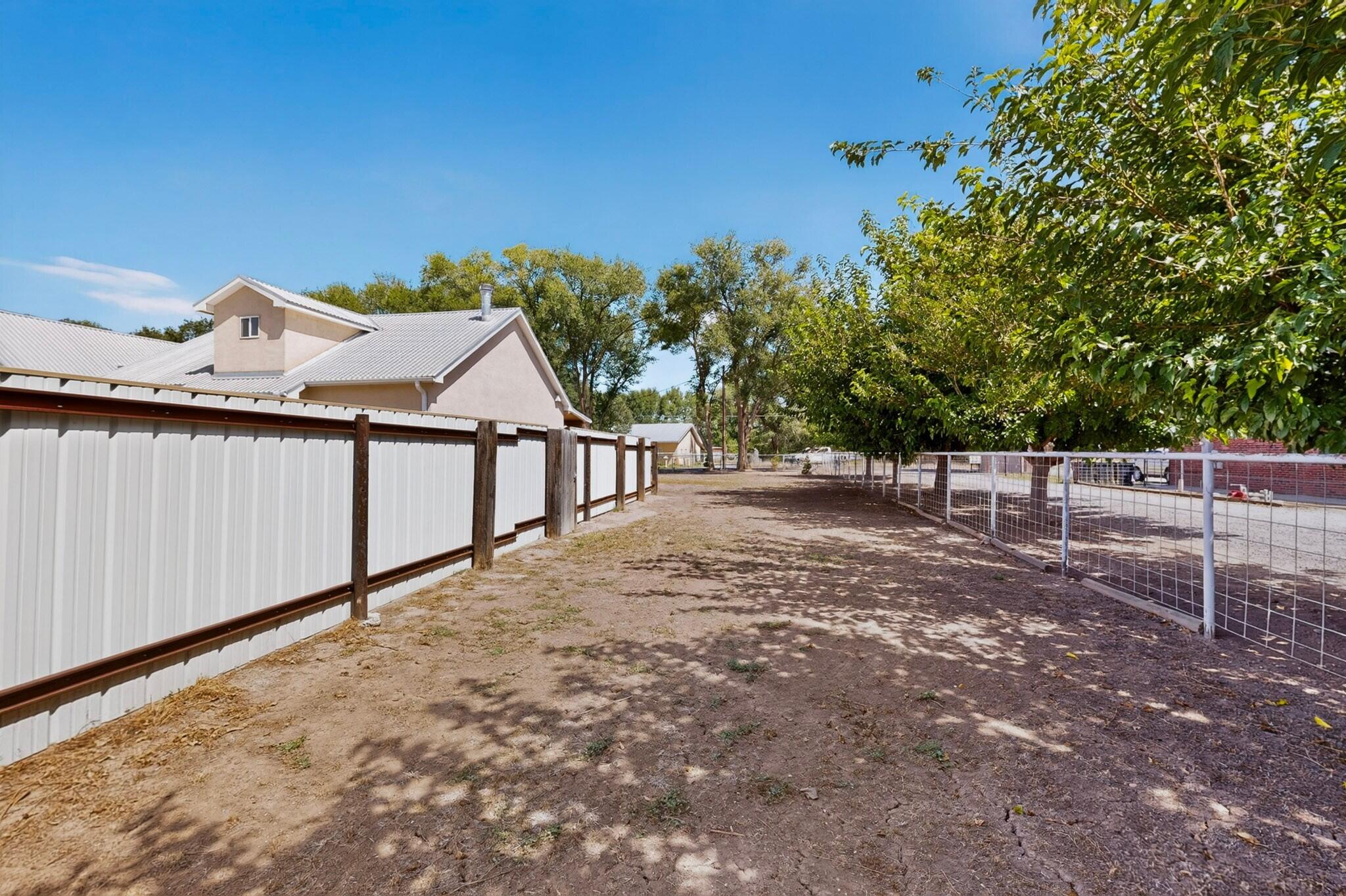 122 Valencia Road