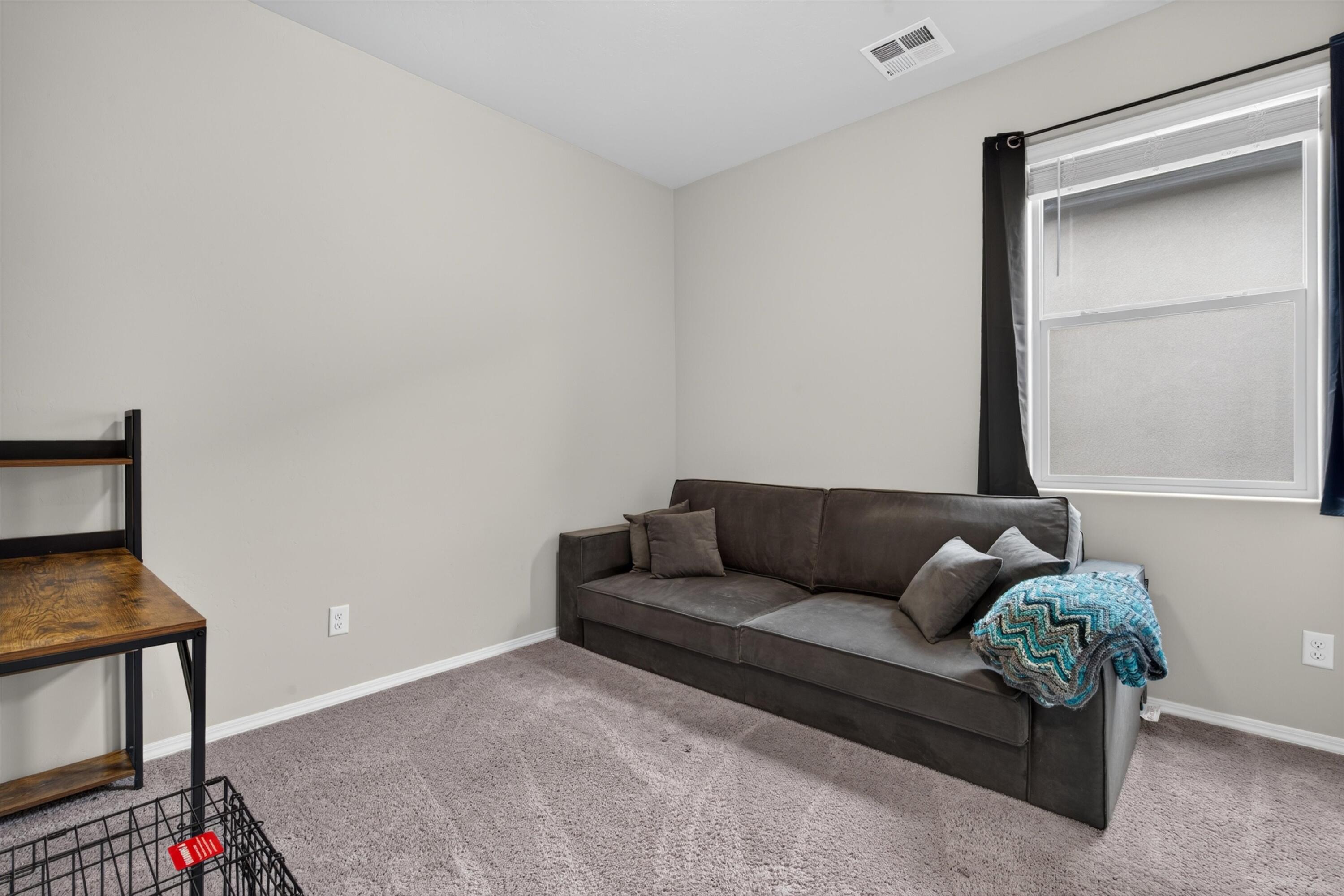 4225 Crowned Eagle Loop NE