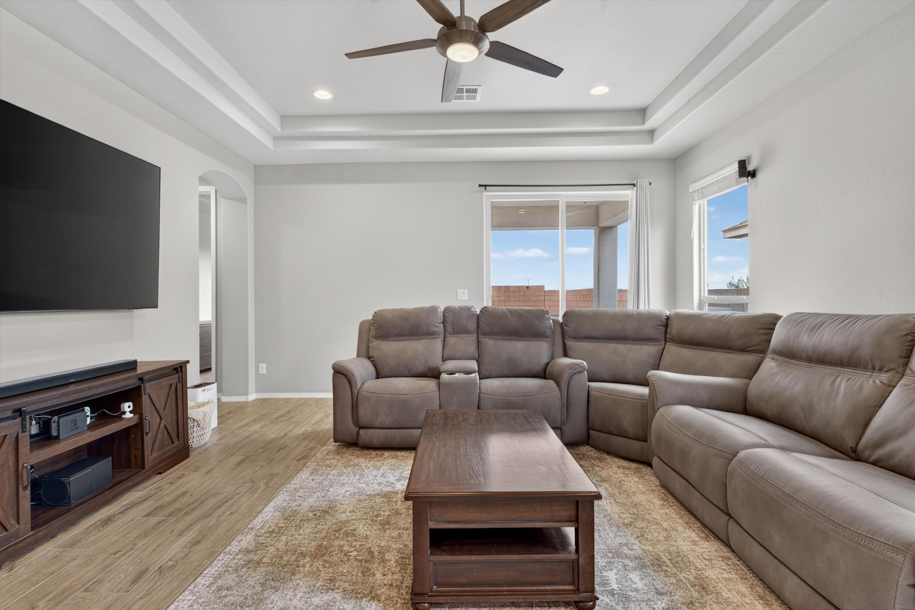 4225 Crowned Eagle Loop NE