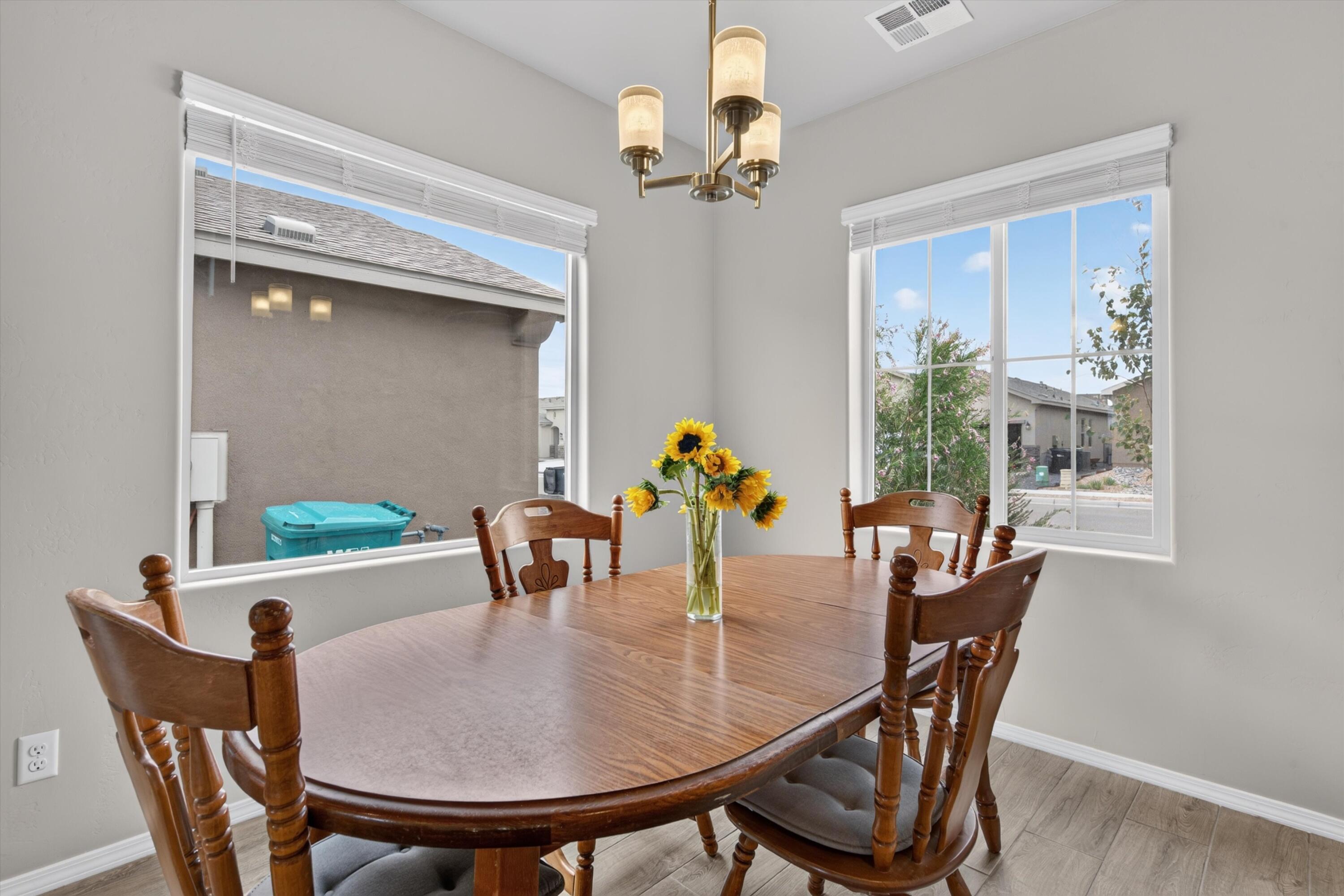 4225 Crowned Eagle Loop NE