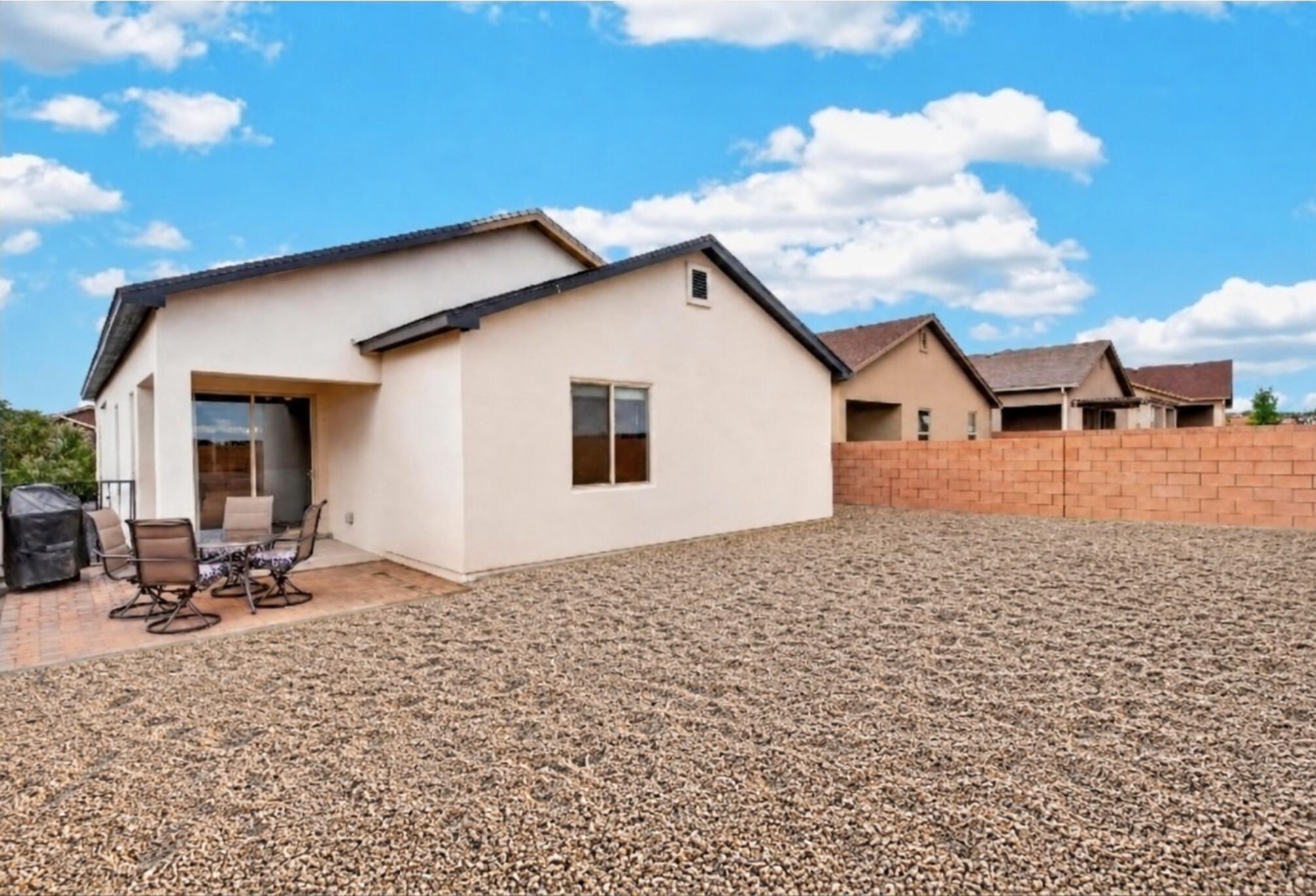 4225 Crowned Eagle Loop NE