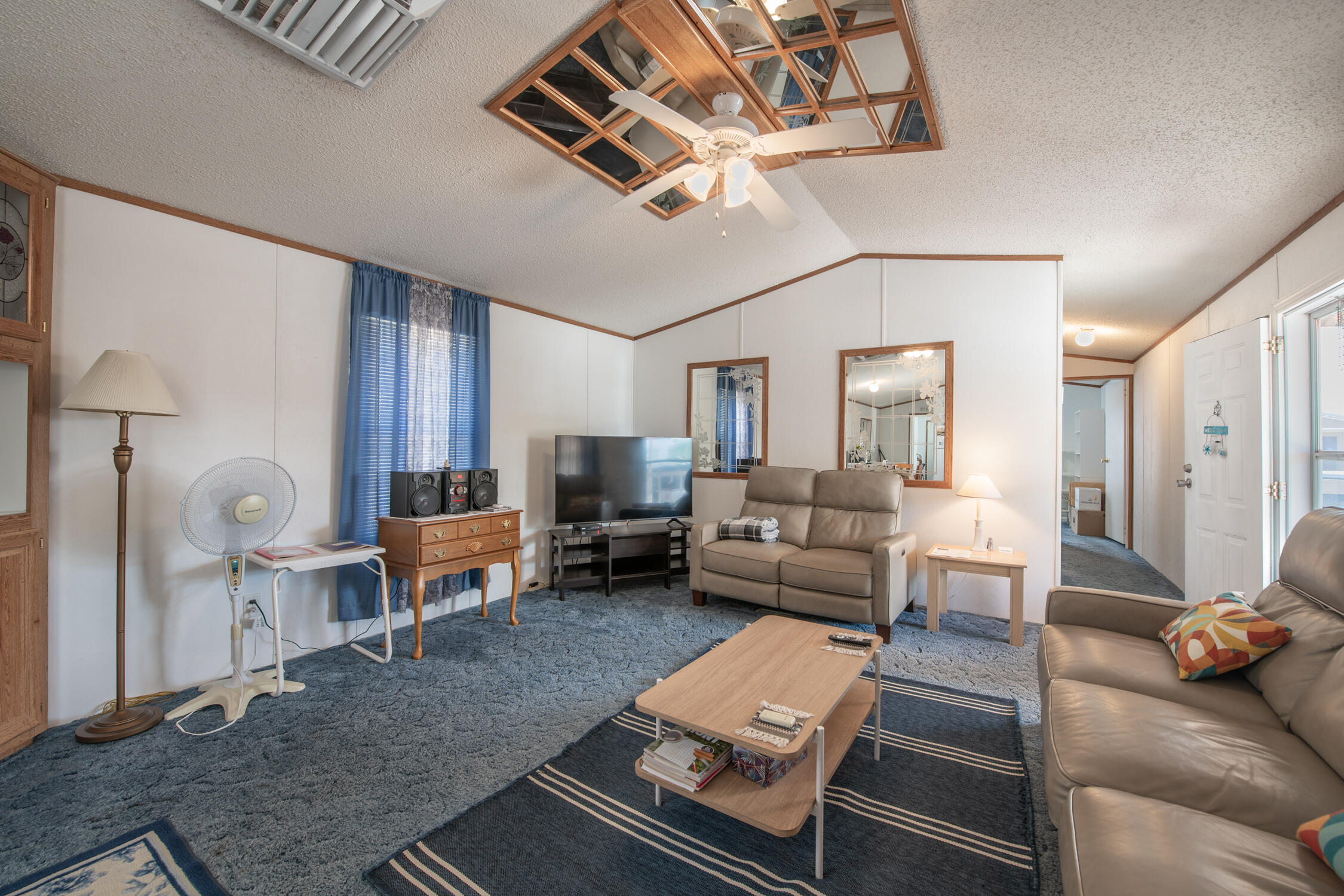 11100 Gibson Boulevard SE UNIT 369