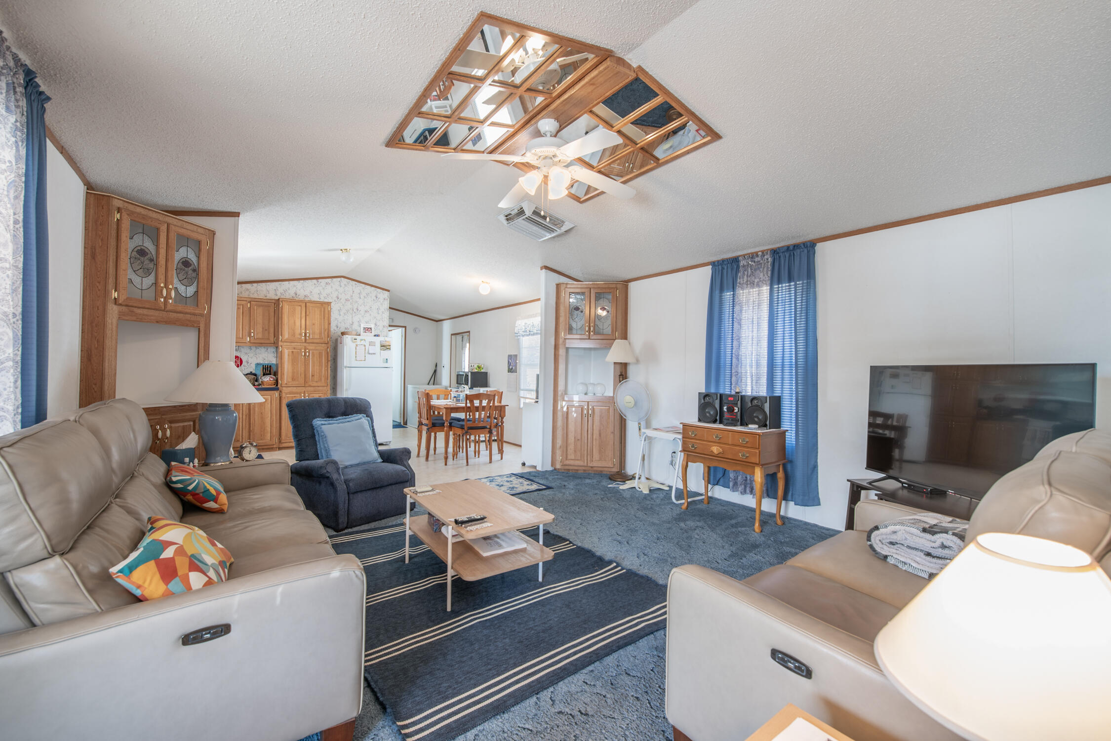 11100 Gibson Boulevard SE UNIT 369