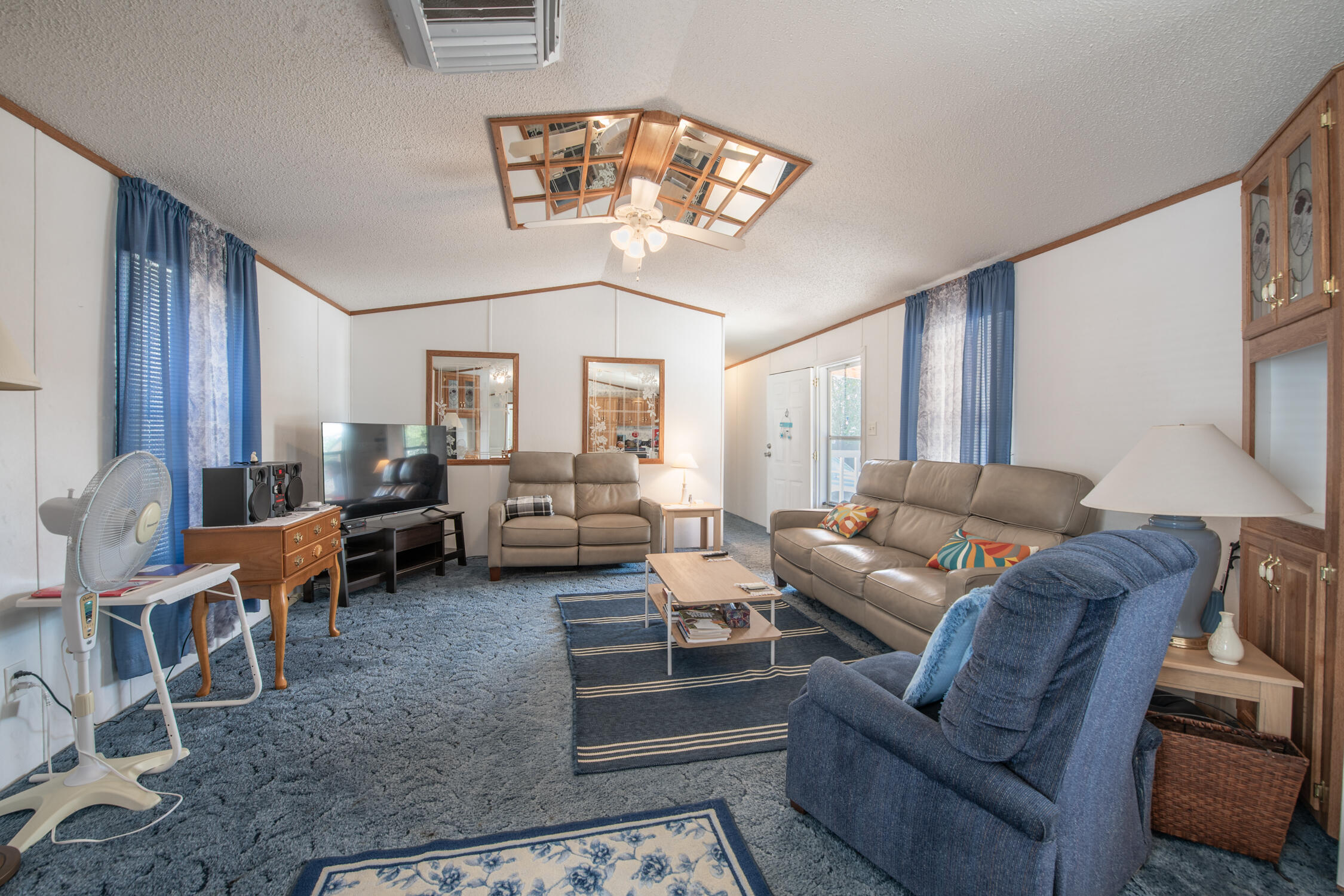 11100 Gibson Boulevard SE UNIT 369