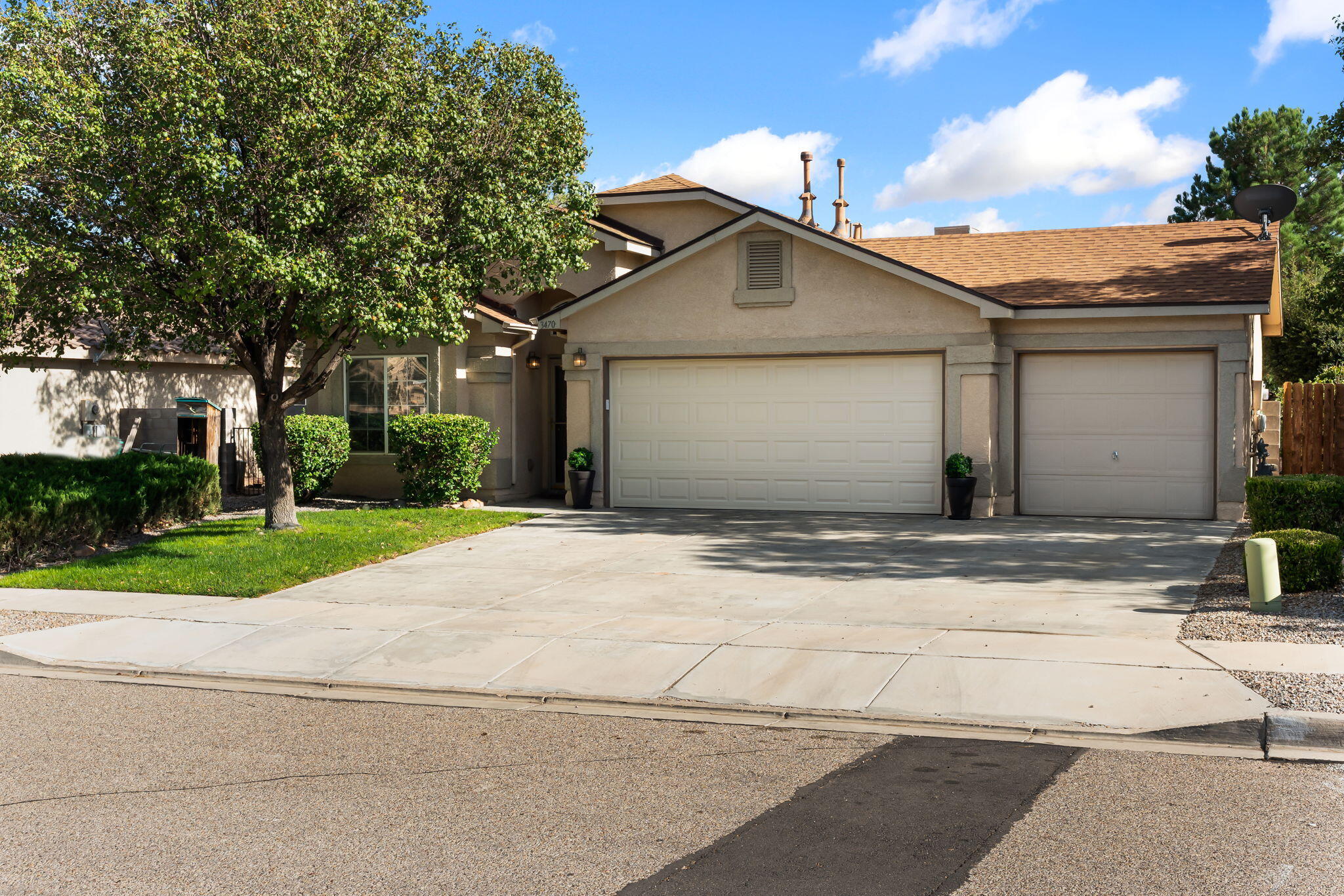 3470 Hunters Meadows Circle NE