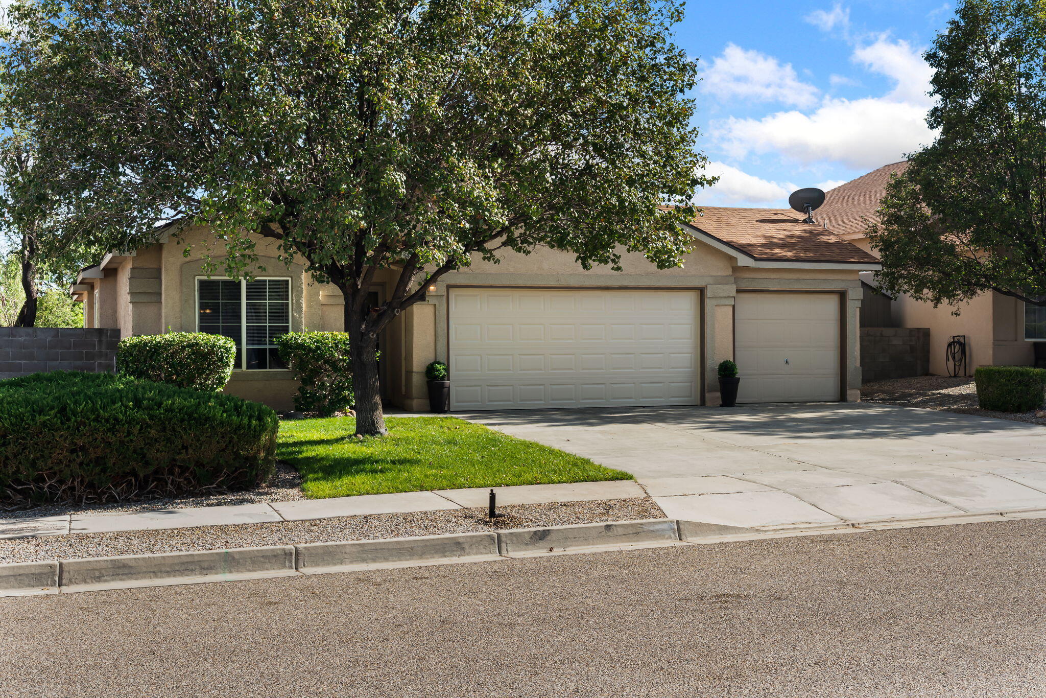 3470 Hunters Meadows Circle NE