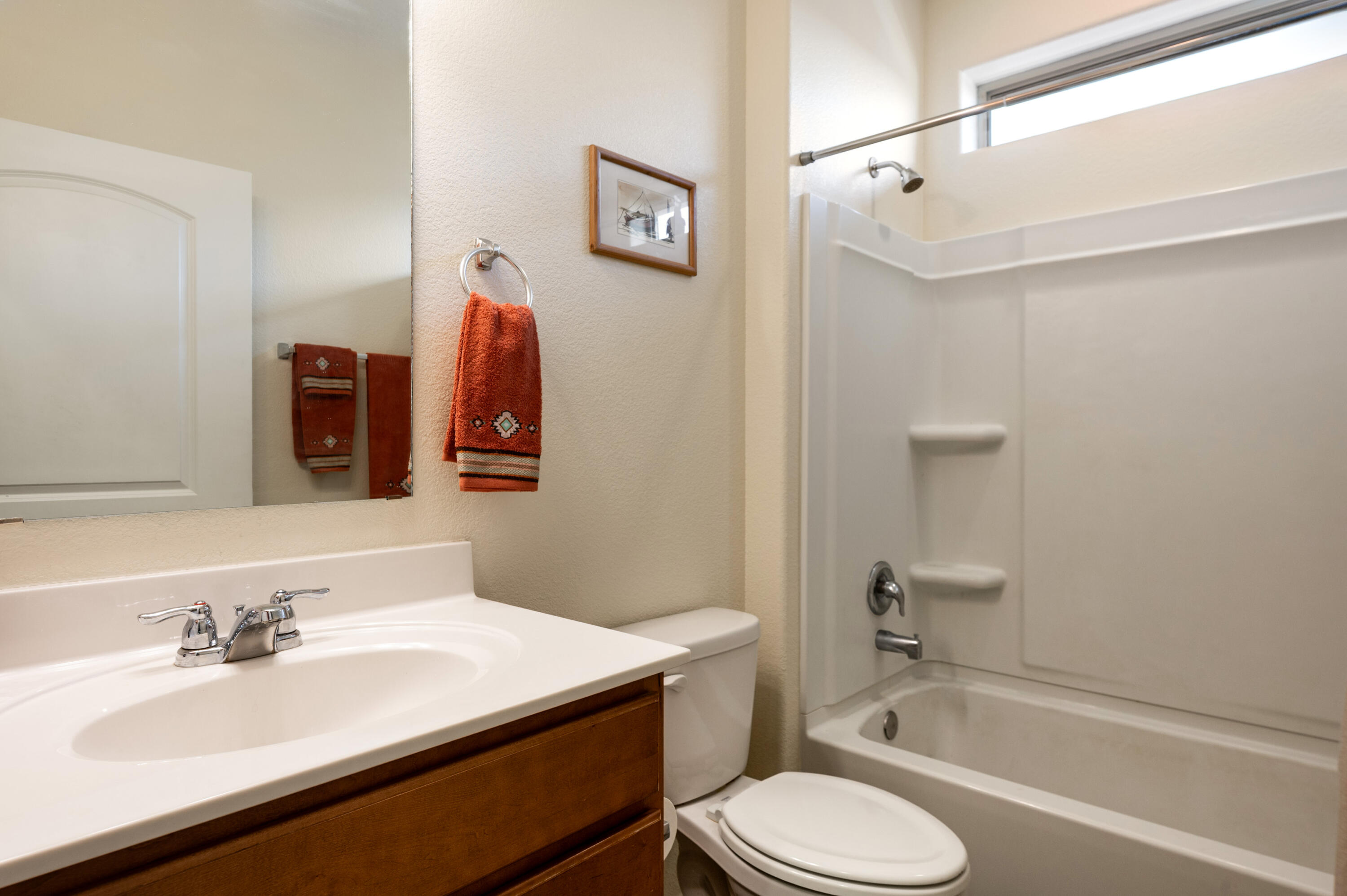2320 Komatke Trail NW