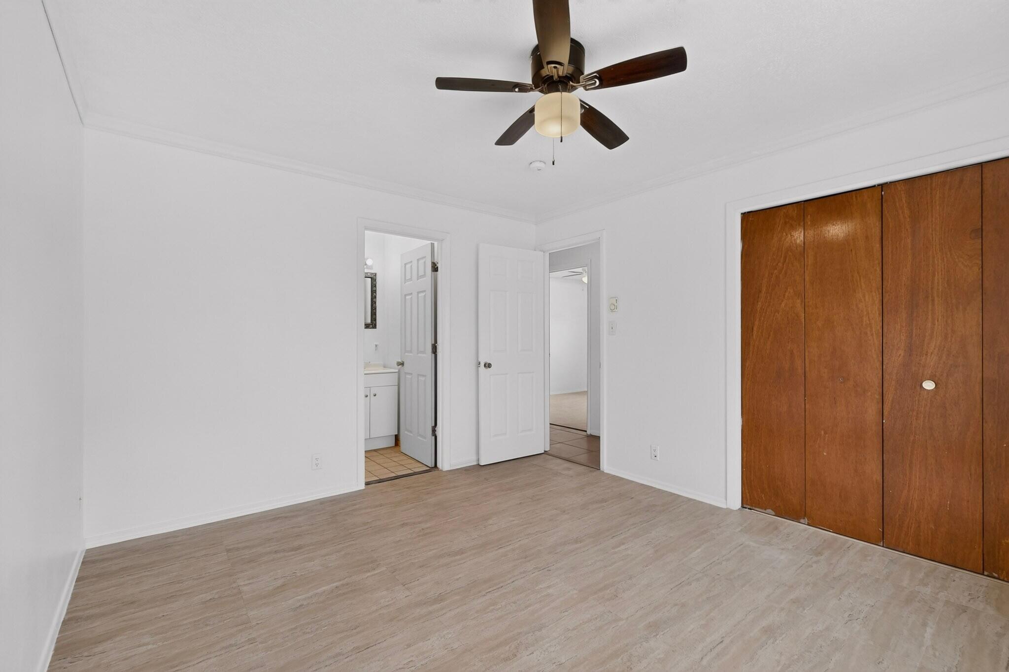 6075 Redlands Road NW