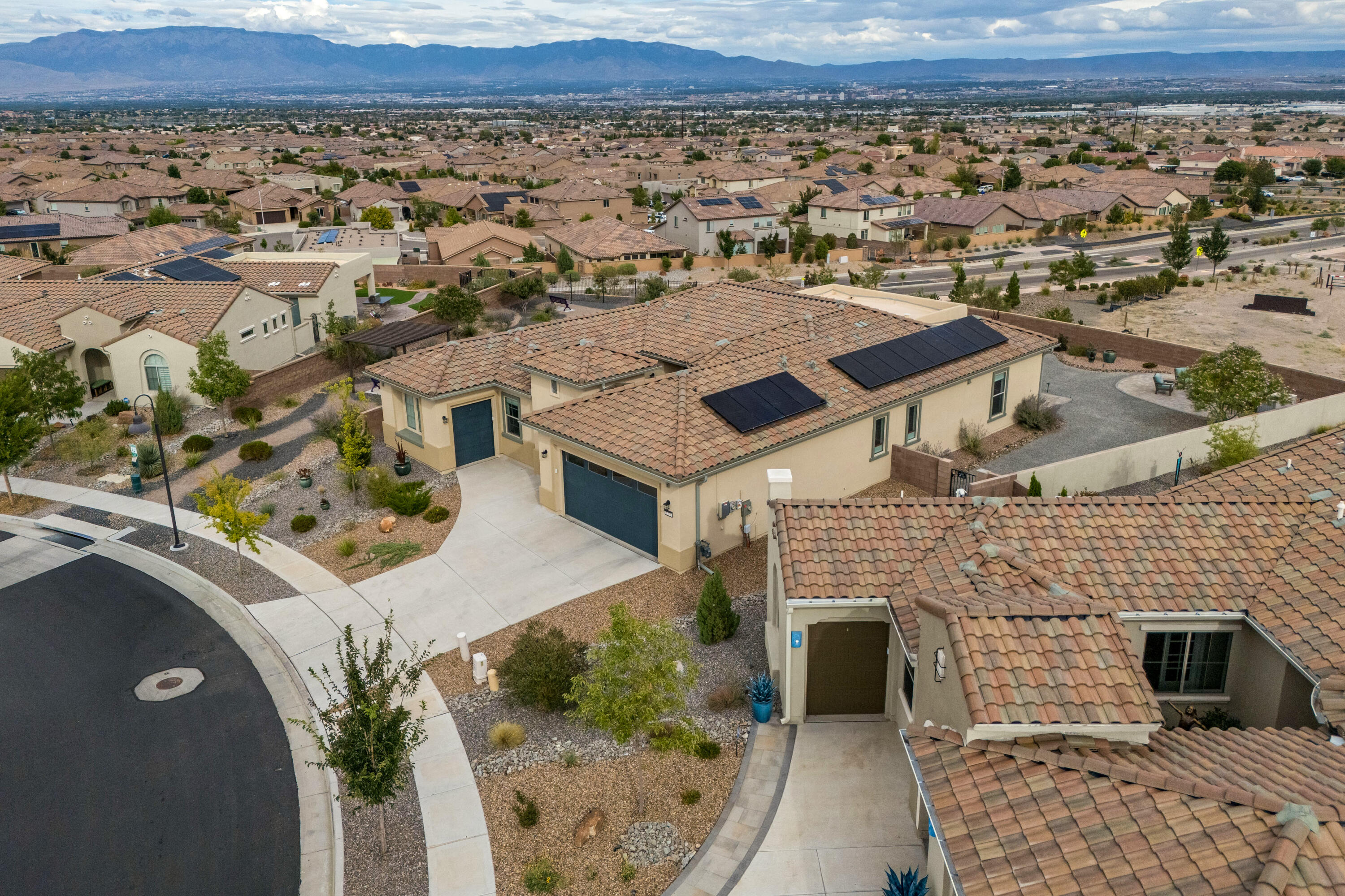 9200 Cougar Creek Lane NW