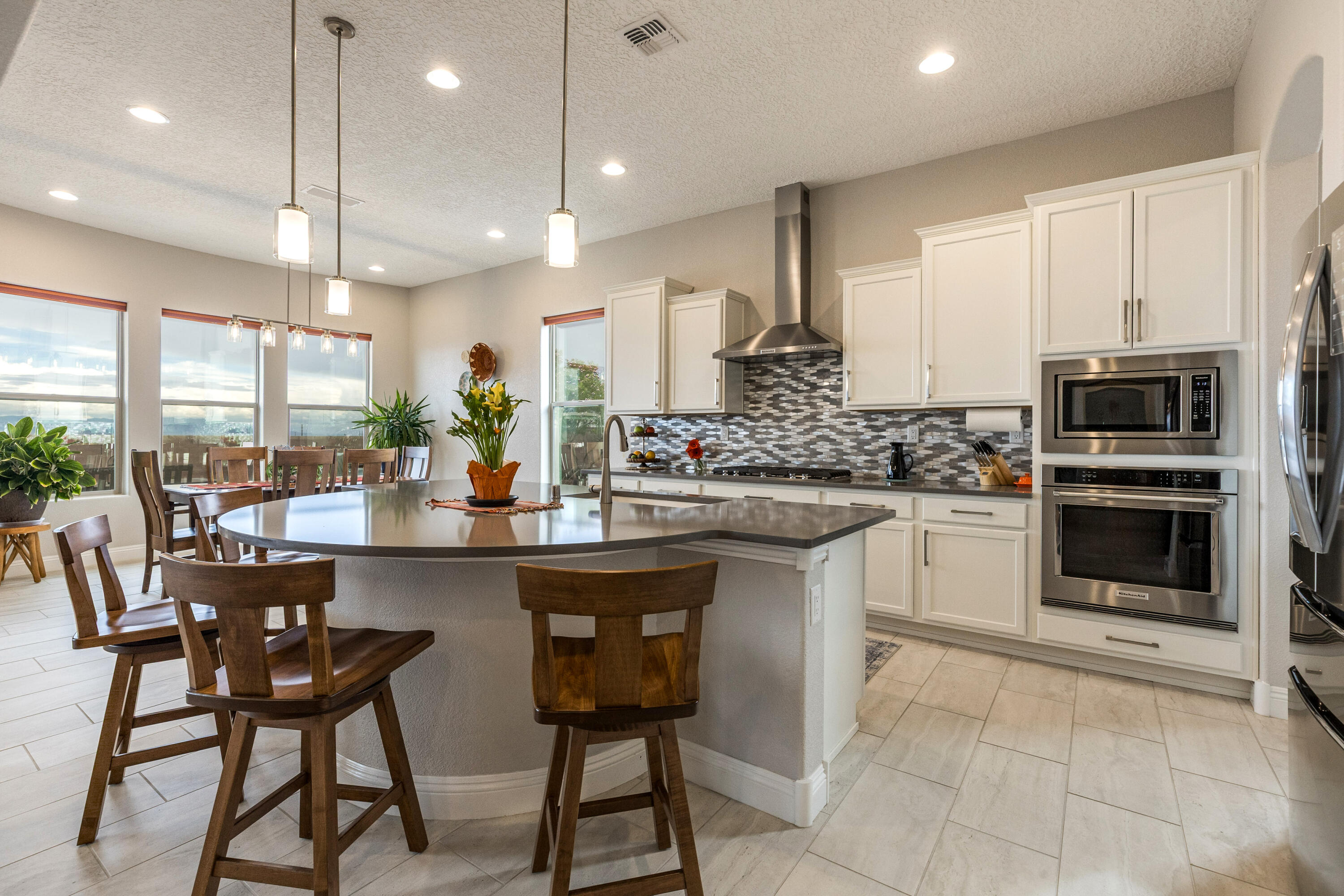 9200 Cougar Creek Lane NW