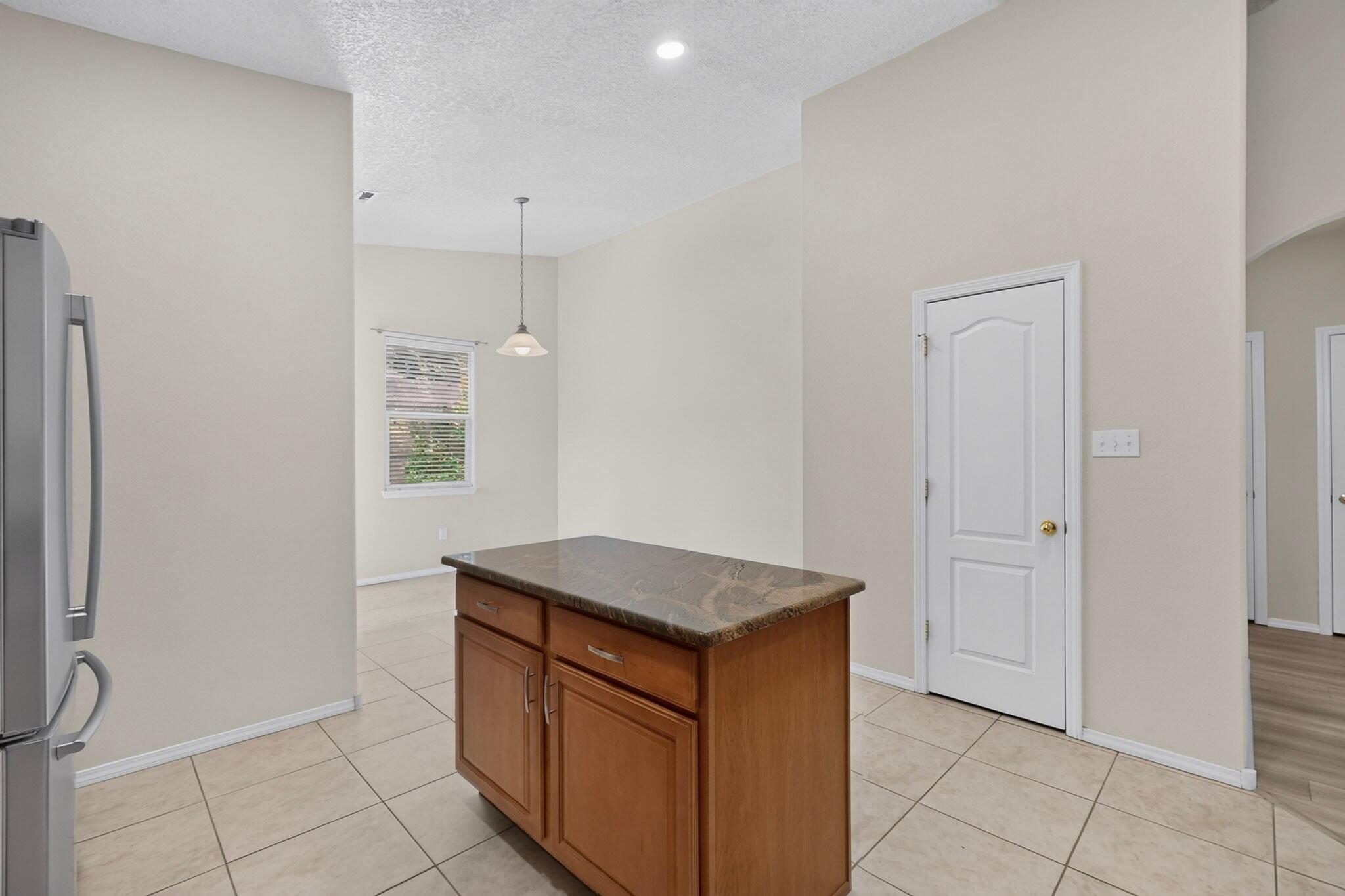 1721 Terra De Sol Drive SE