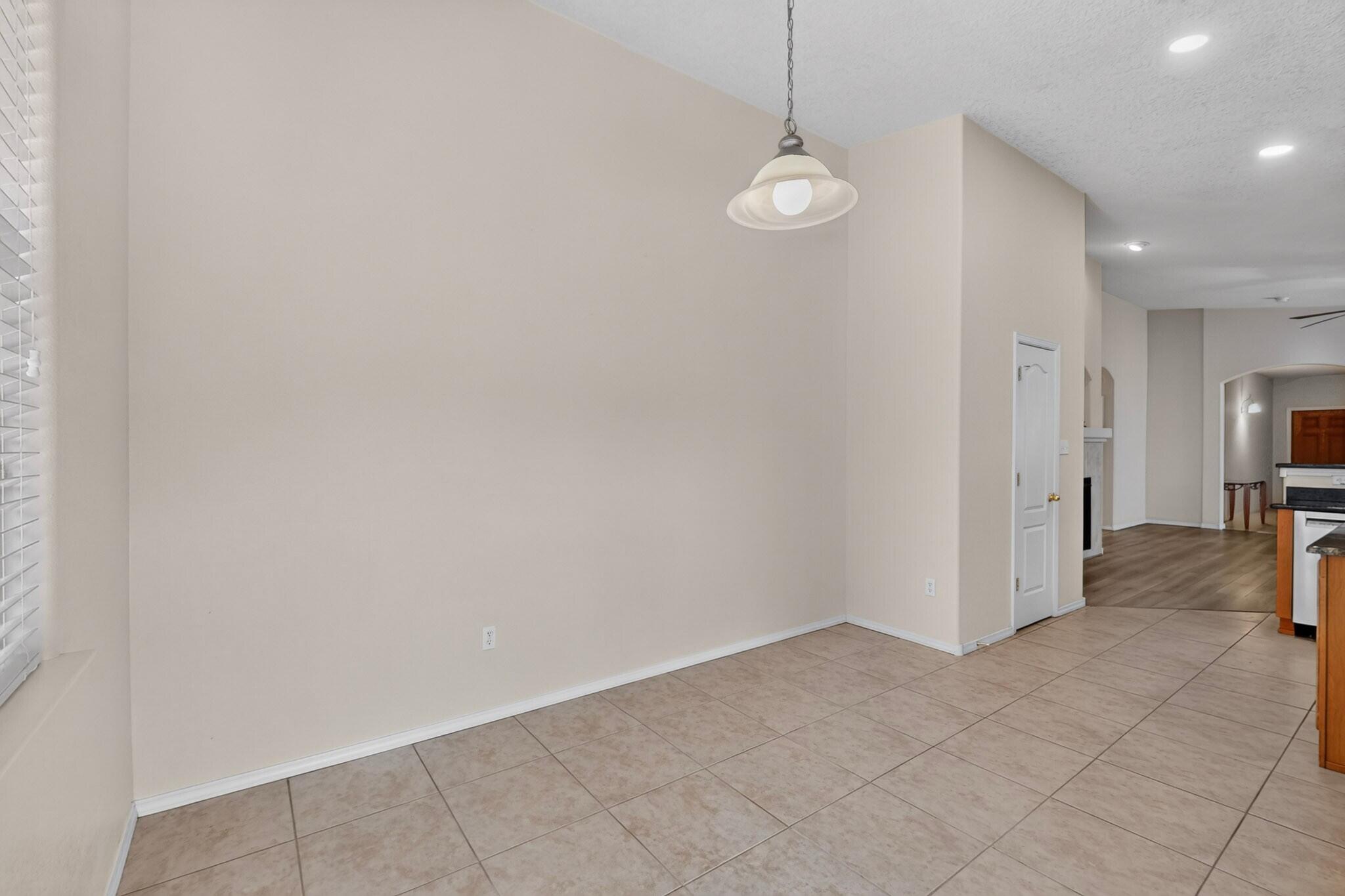1721 Terra De Sol Drive SE