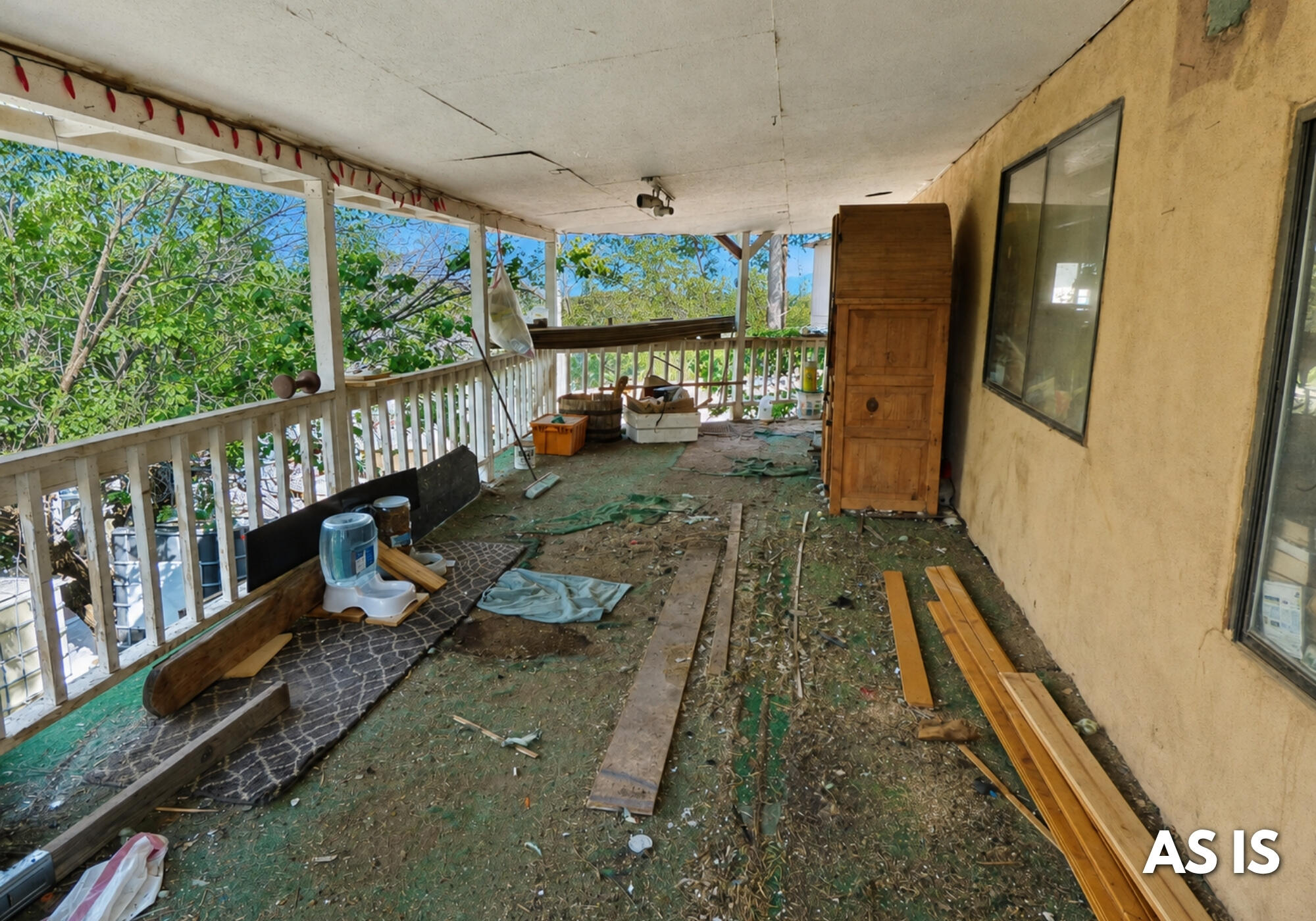 6 Sedillo Road