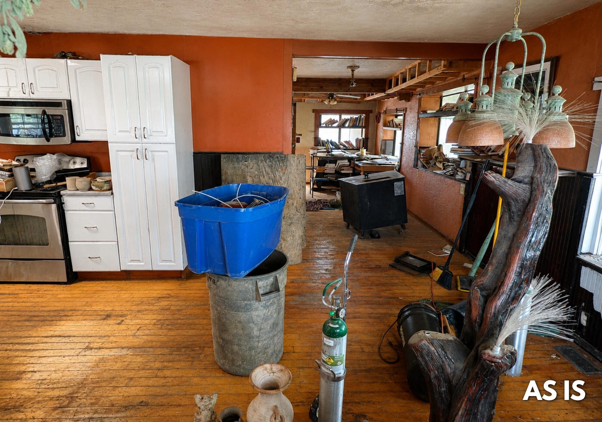 6 Sedillo Road
