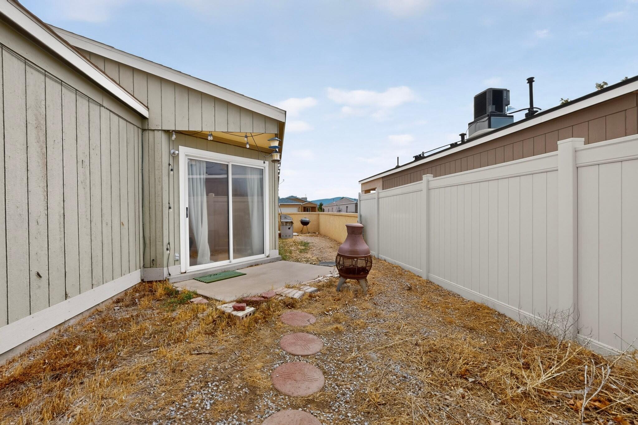 2153 High Desert Circle NE