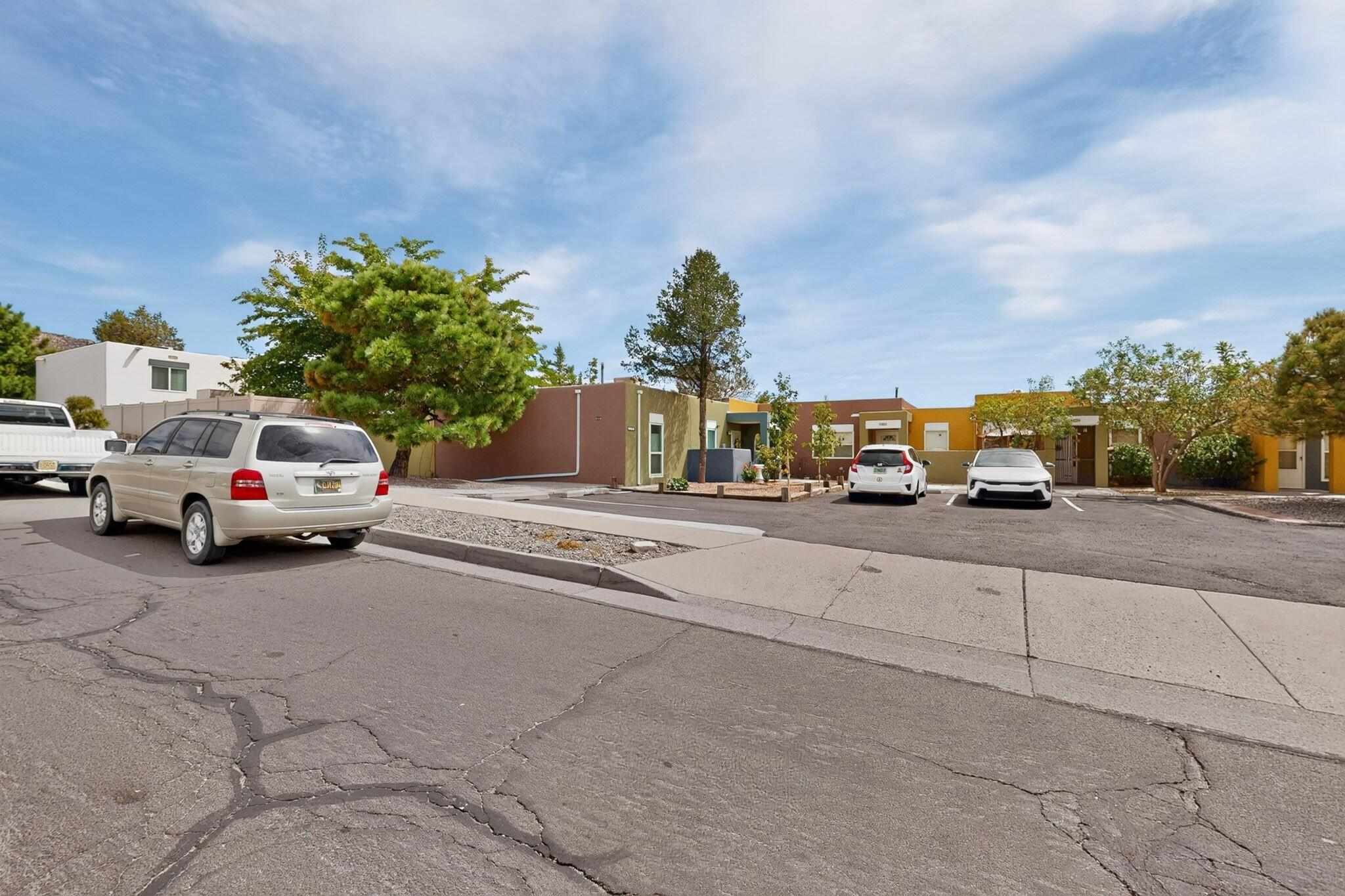 1116 Nakomis Drive NE