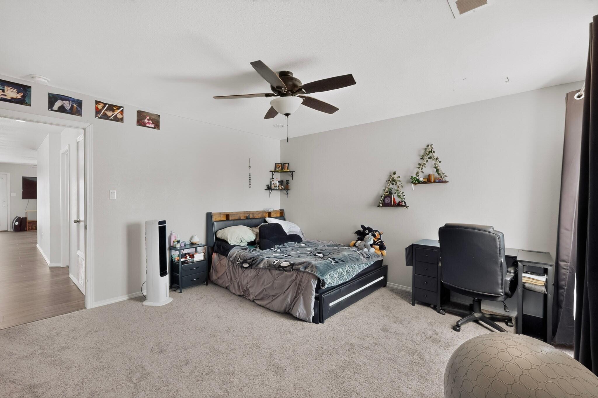 1225 Danzante Drive SE