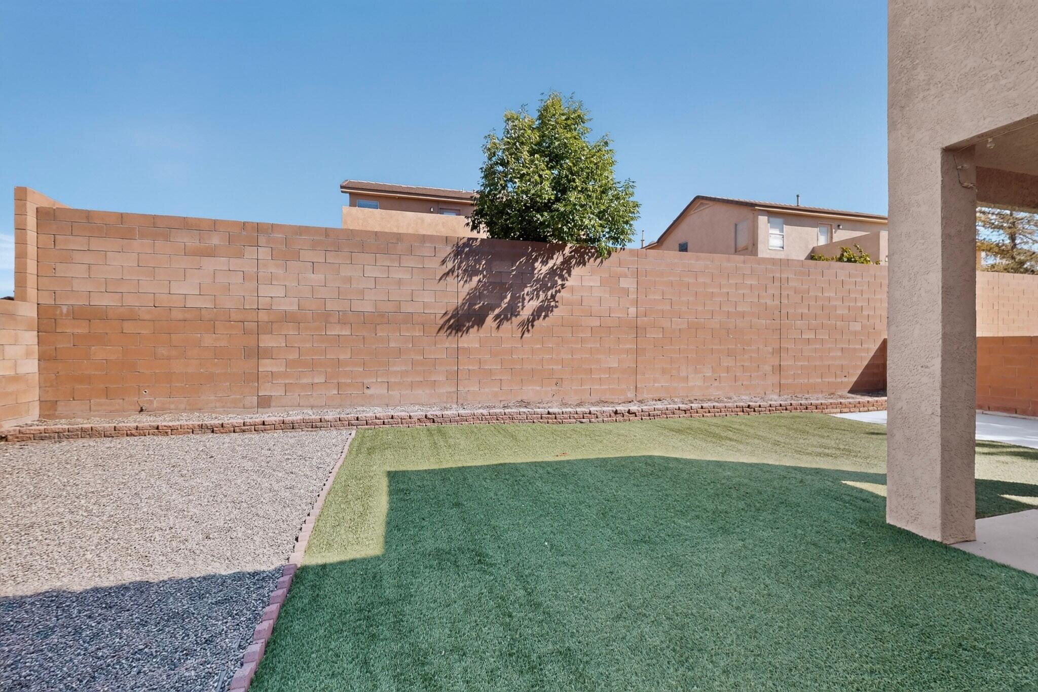1225 Danzante Drive SE