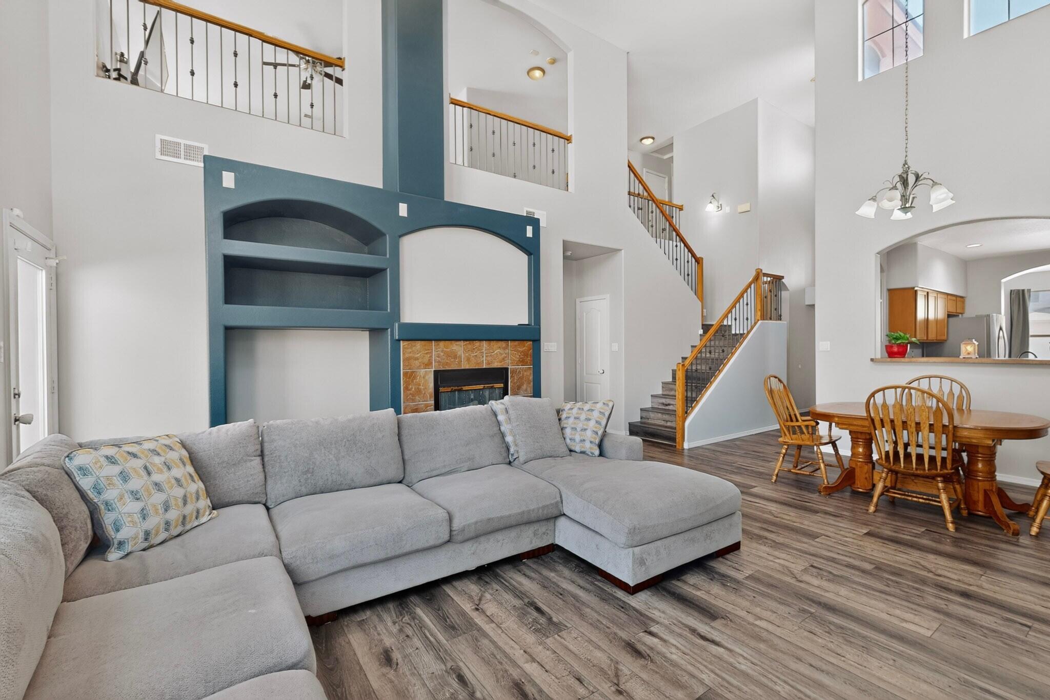 1225 Danzante Drive SE