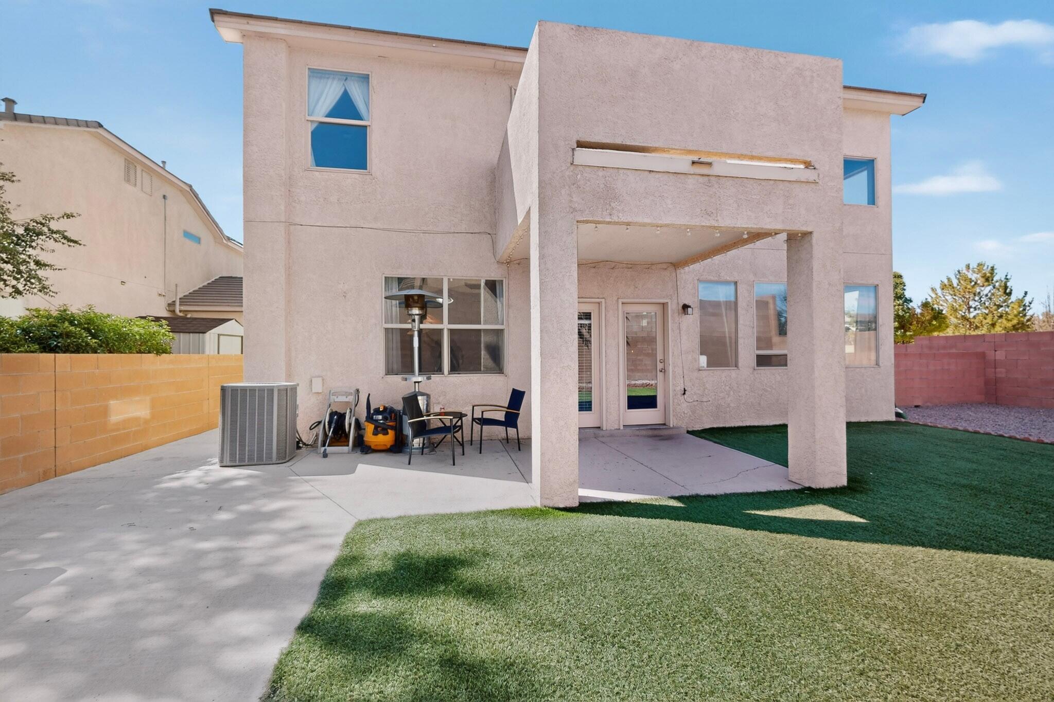 1225 Danzante Drive SE
