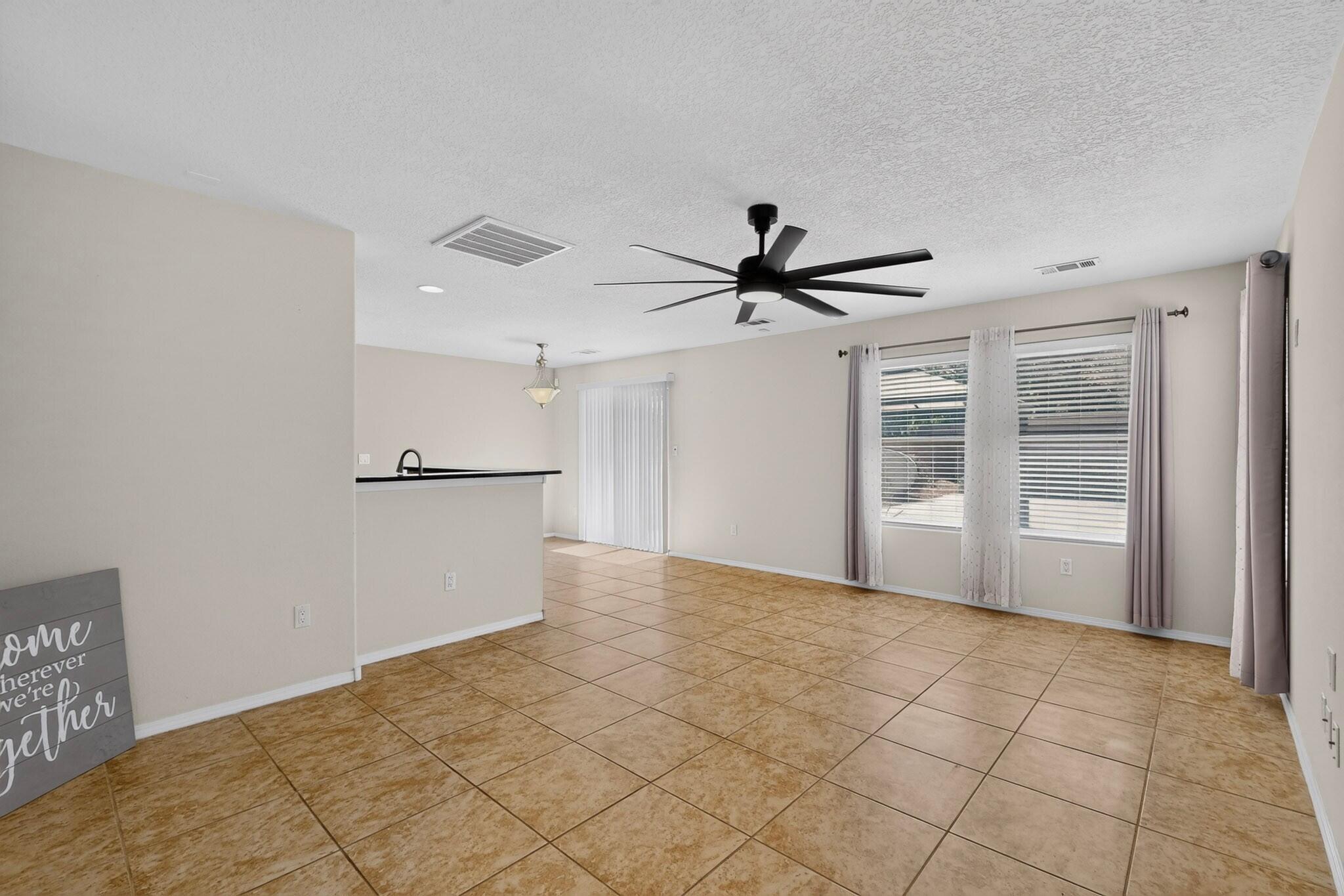 10940 Fort Point Lane NE