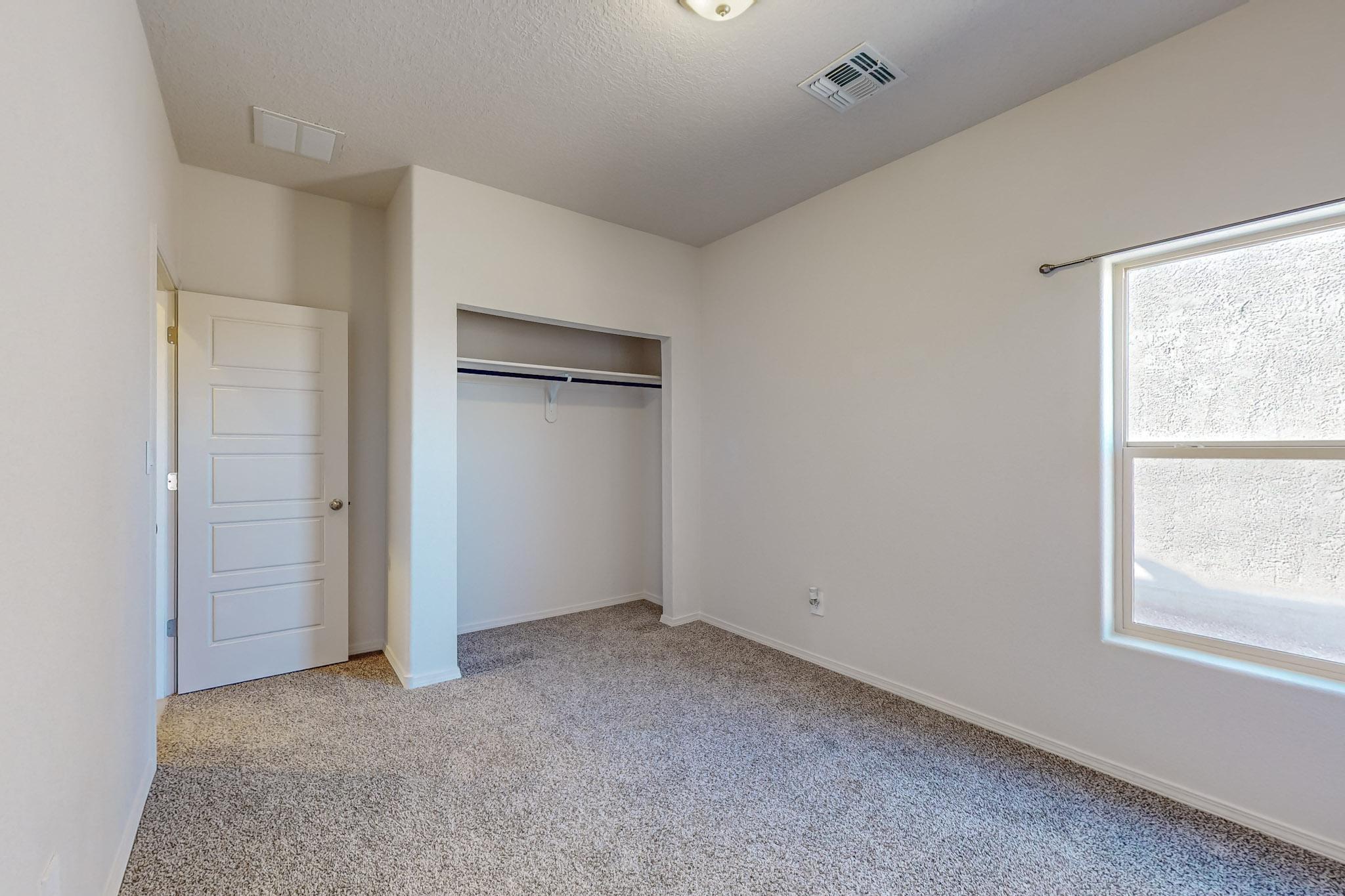 1820 Villa Contesa Loop NW
