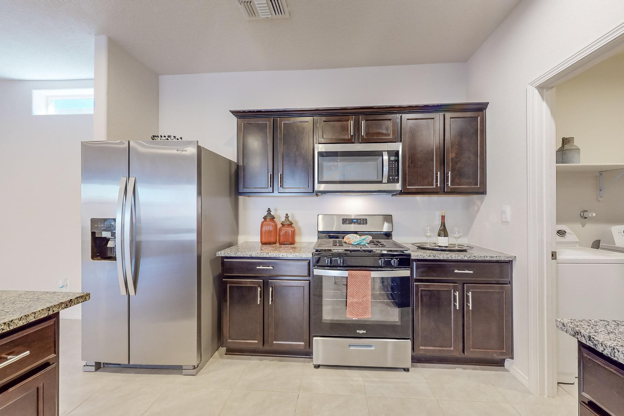 1820 Villa Contesa Loop NW