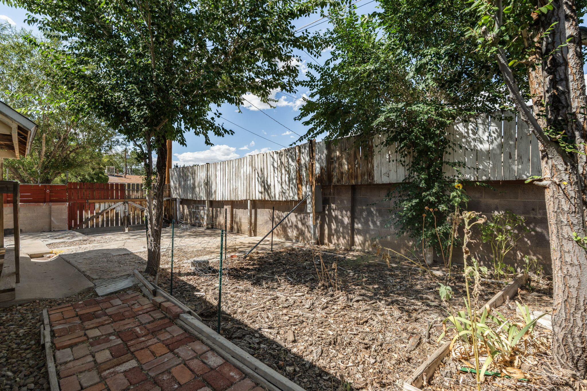 11401 Mountain Road NE