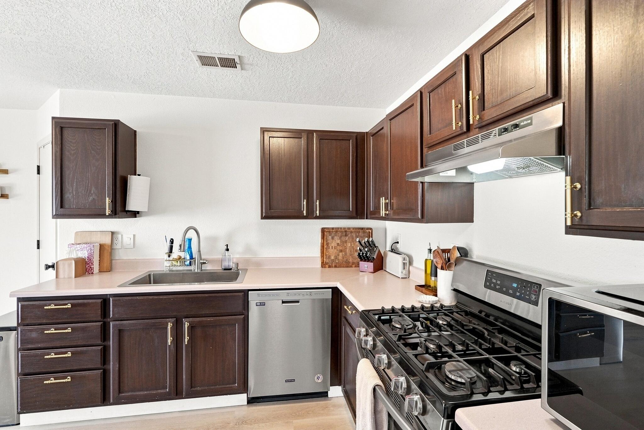 11601 Medicine Bow Place SE