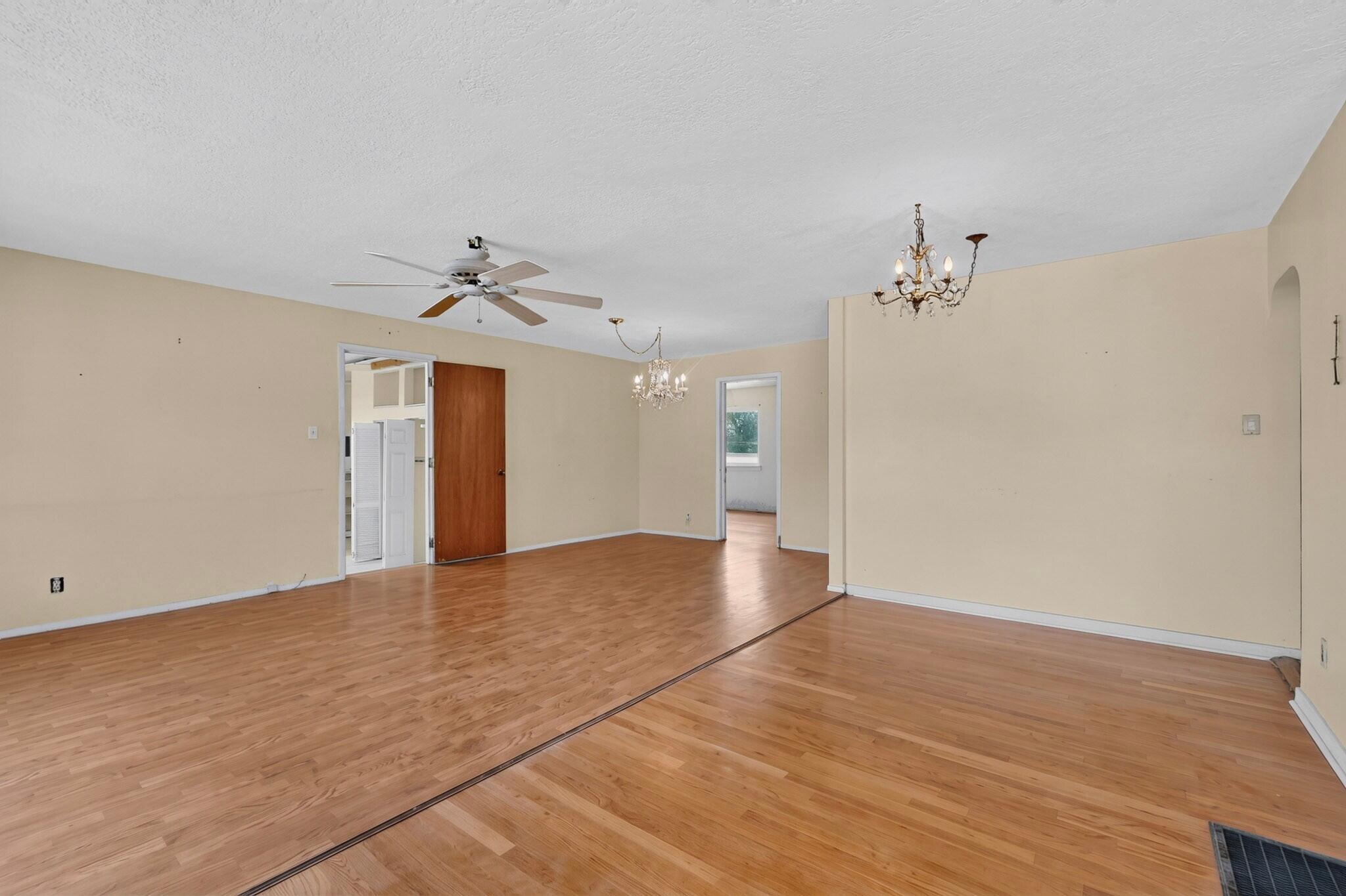 617 Loma Hermosa Drive NW