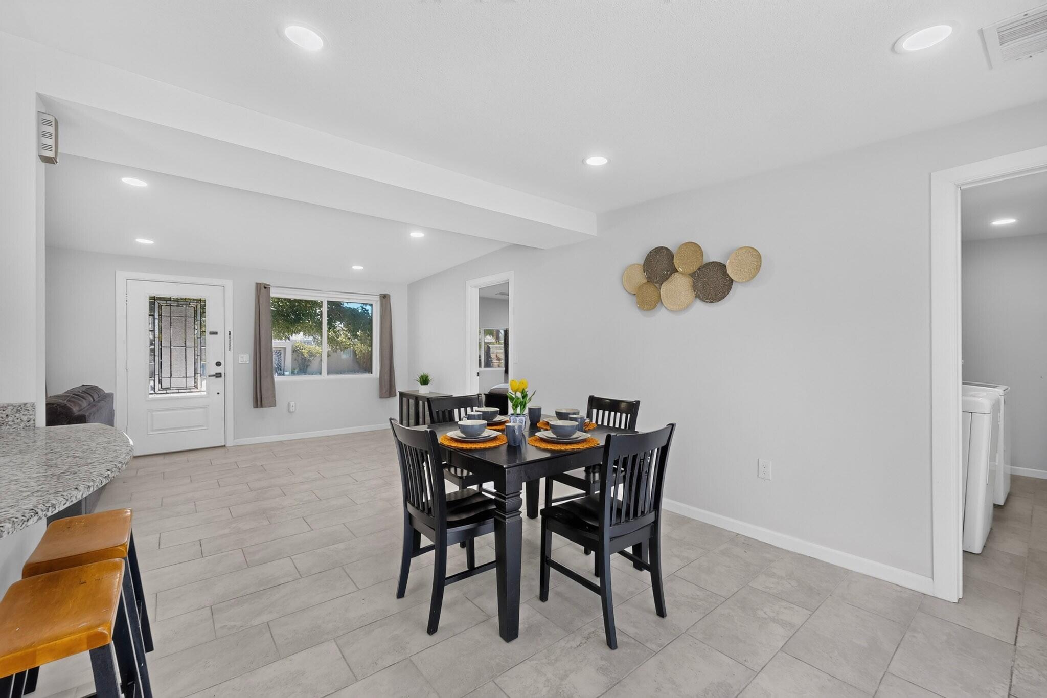1124 Dorothy Street NE