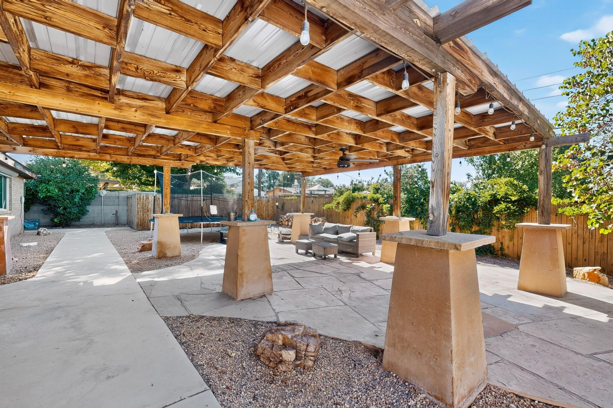 12412 Casa Grande Avenue NE