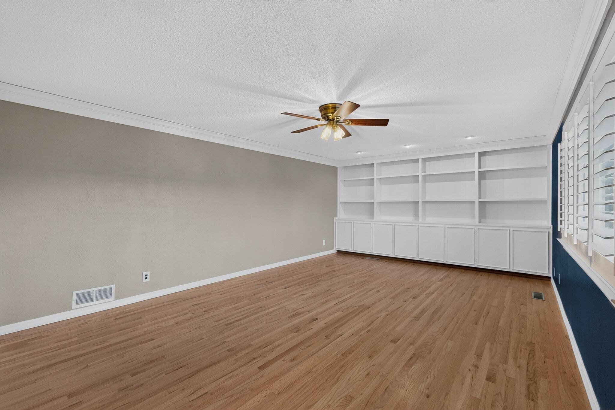 12412 Casa Grande Avenue NE