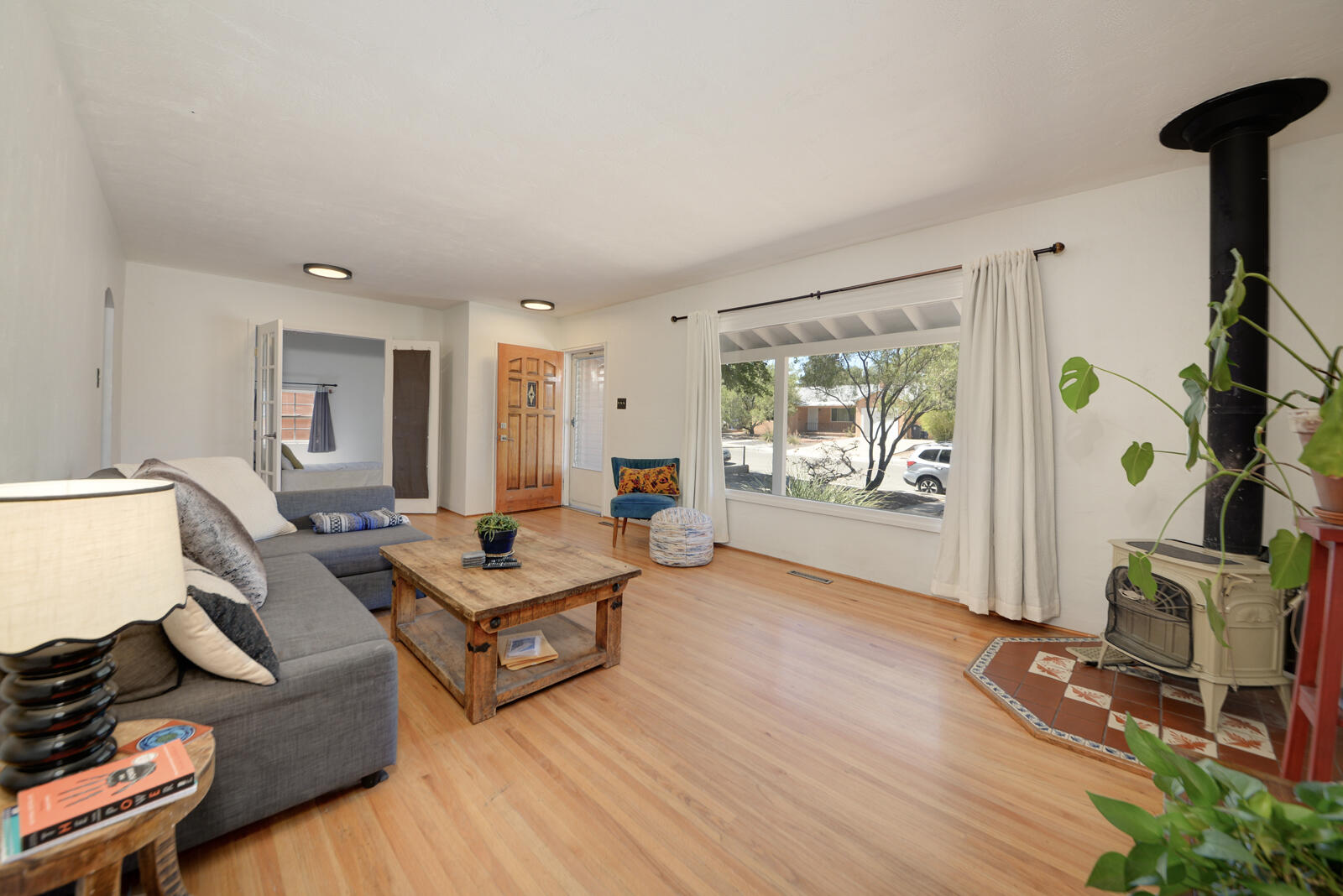 432 Montclaire Drive SE