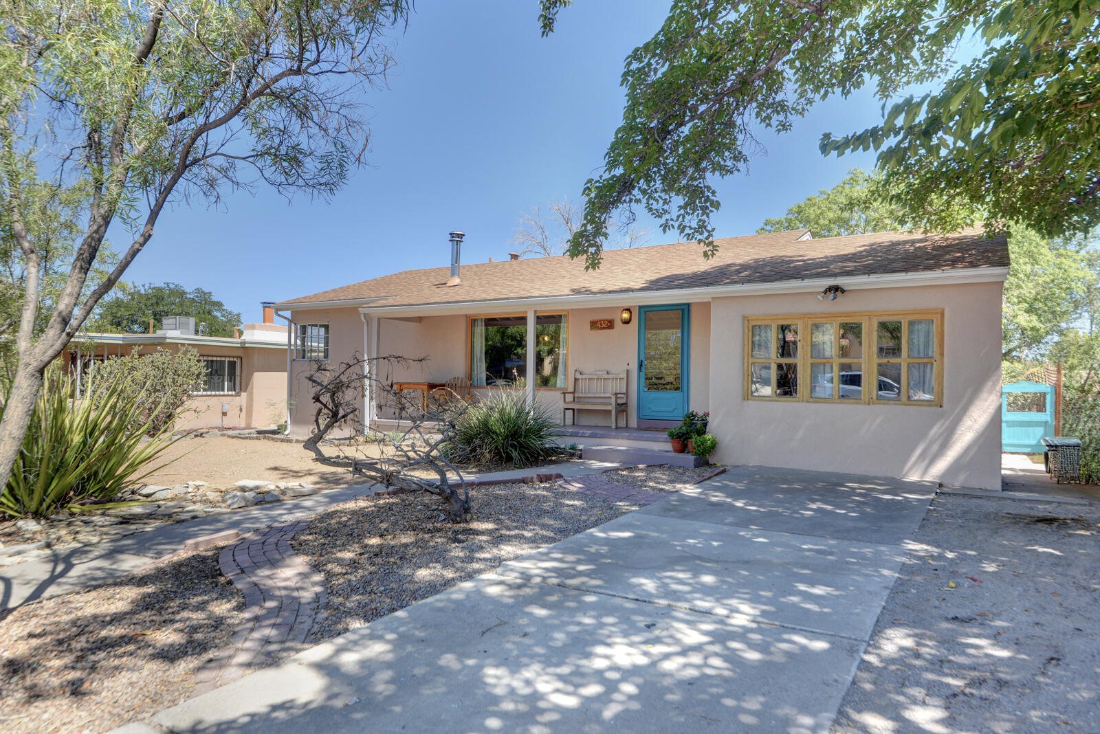 432 Montclaire Drive SE