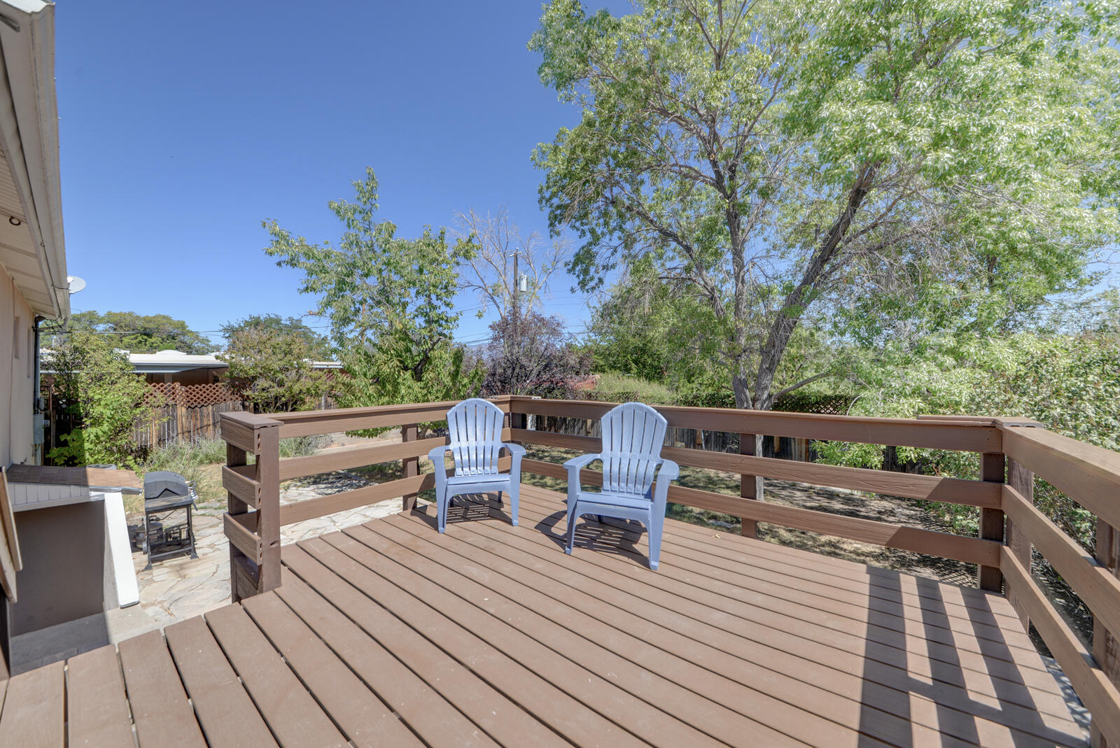432 Montclaire Drive SE