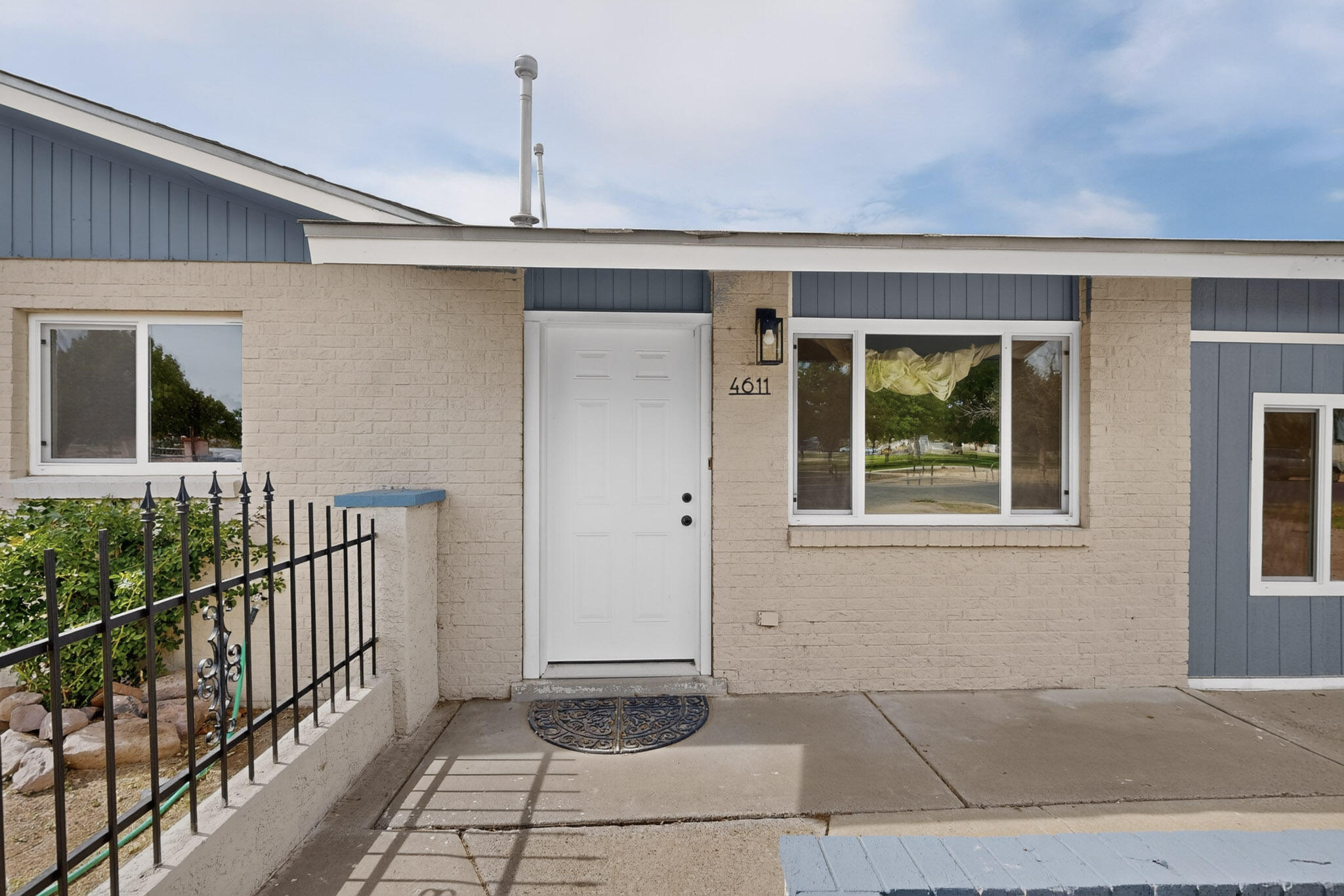 4611 Valley Park Drive SW