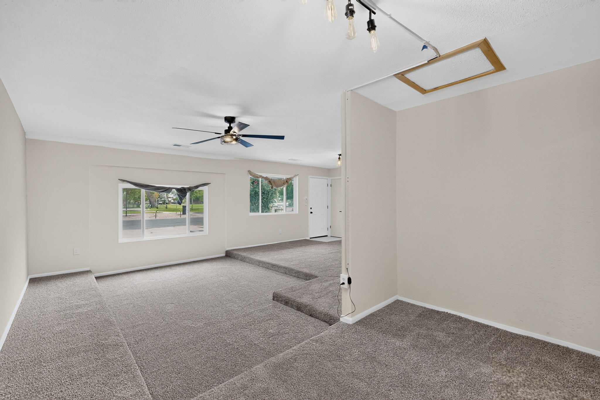 4611 Valley Park Drive SW