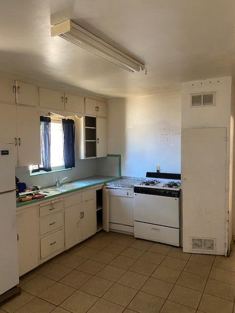 545 Cardenas Drive SE # 12-A